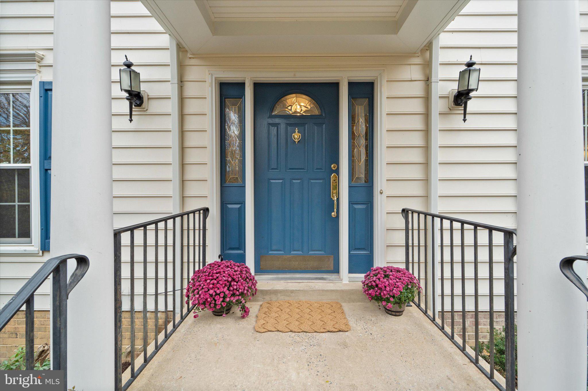 915 WELHAM GREEN ROAD