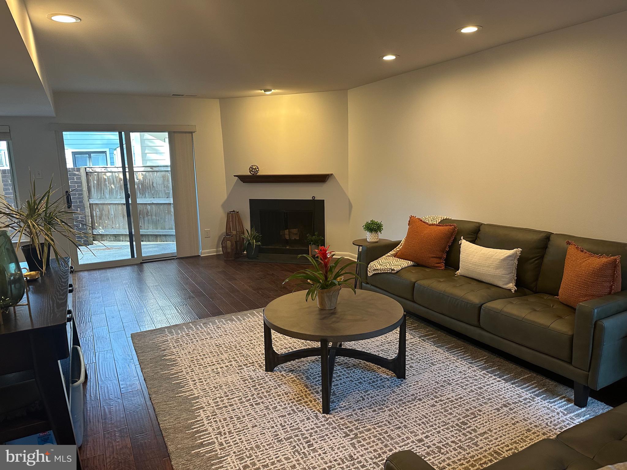 OAK HILL ESTATES - Residential