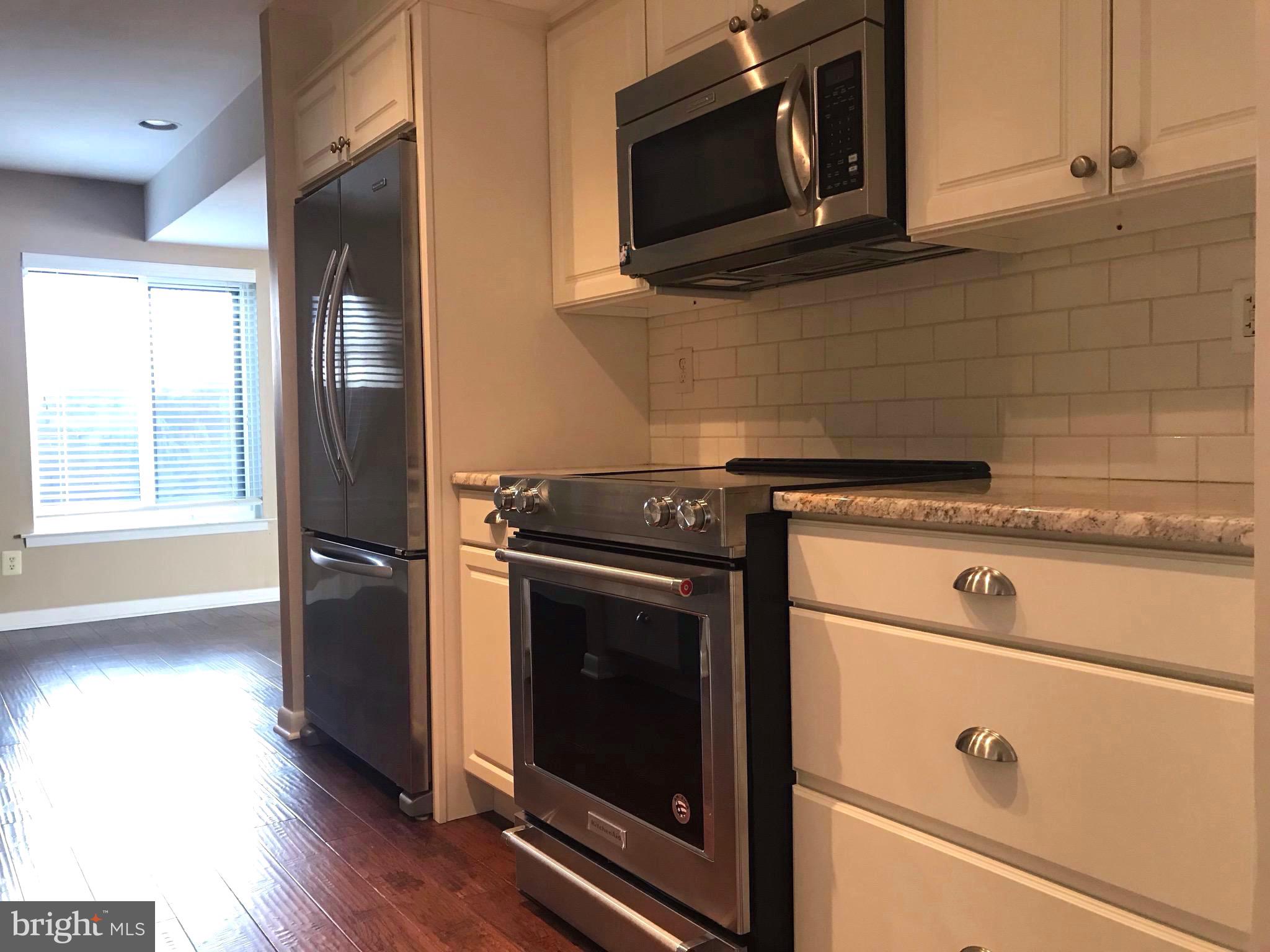 OAK HILL ESTATES - Residential