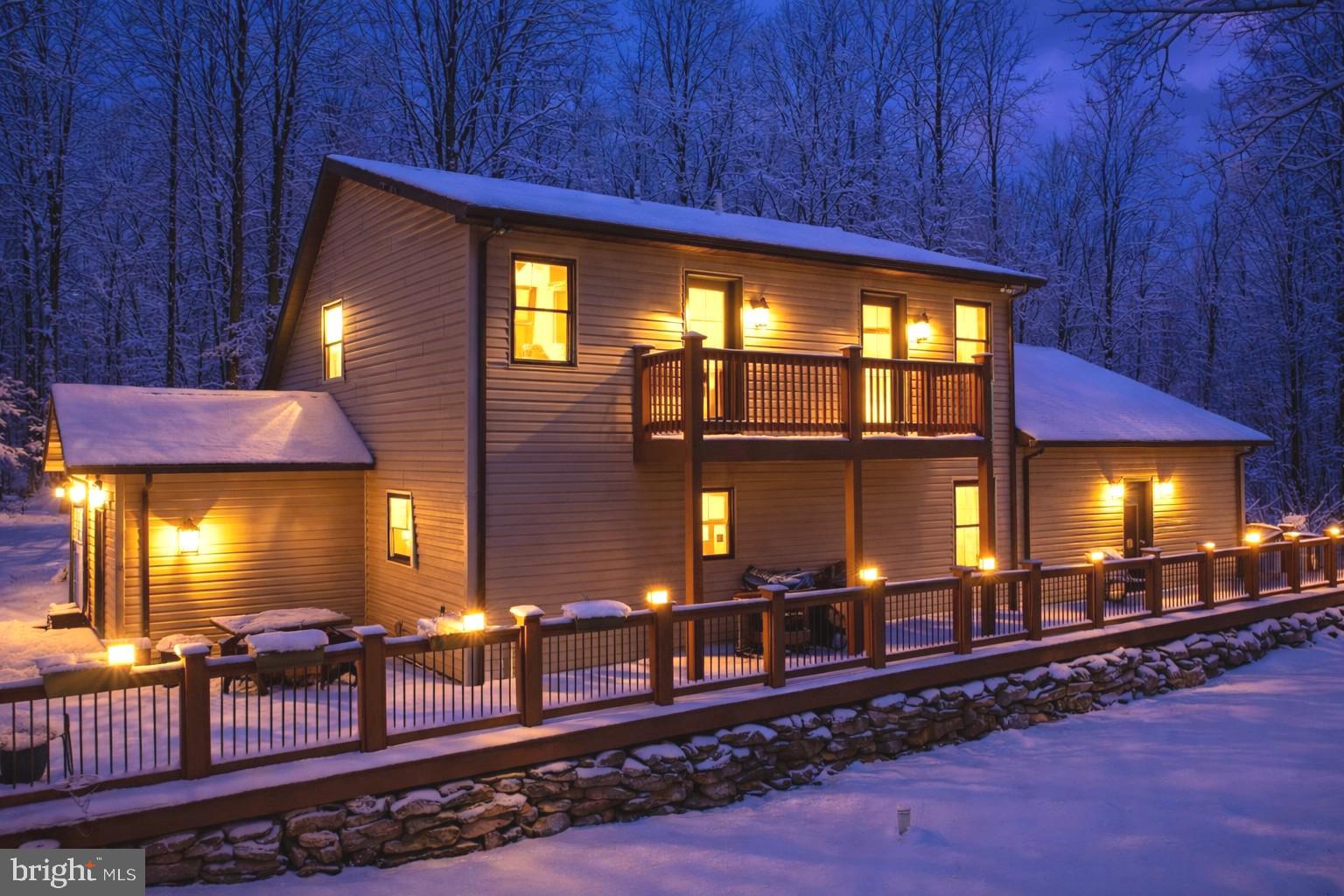 YOUGHIOUGHENY MOUNTAIN - Residential