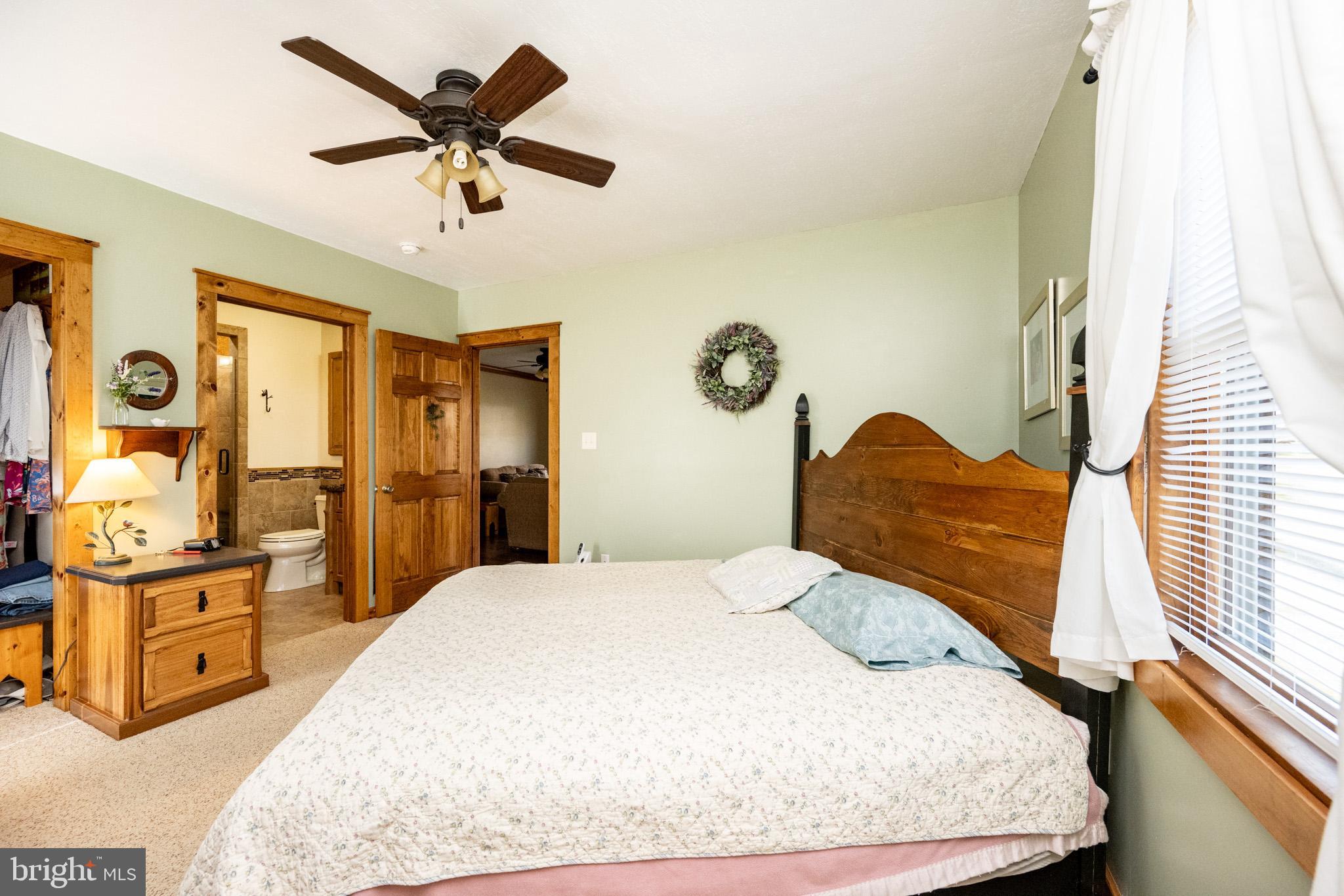 YOUGHIOUGHENY MOUNTAIN - Residential