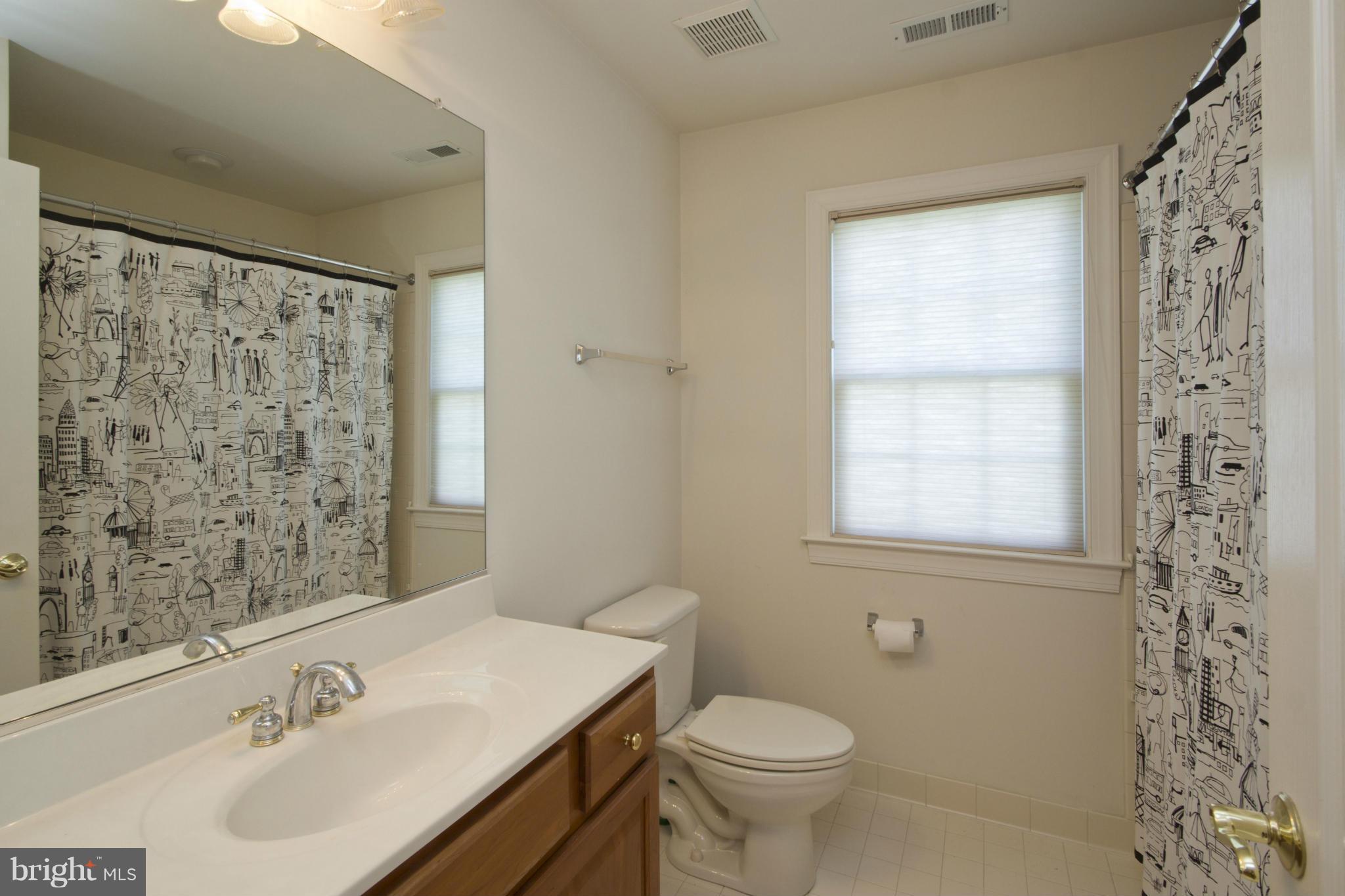 WILLIAMS WOODS - Residential Lease