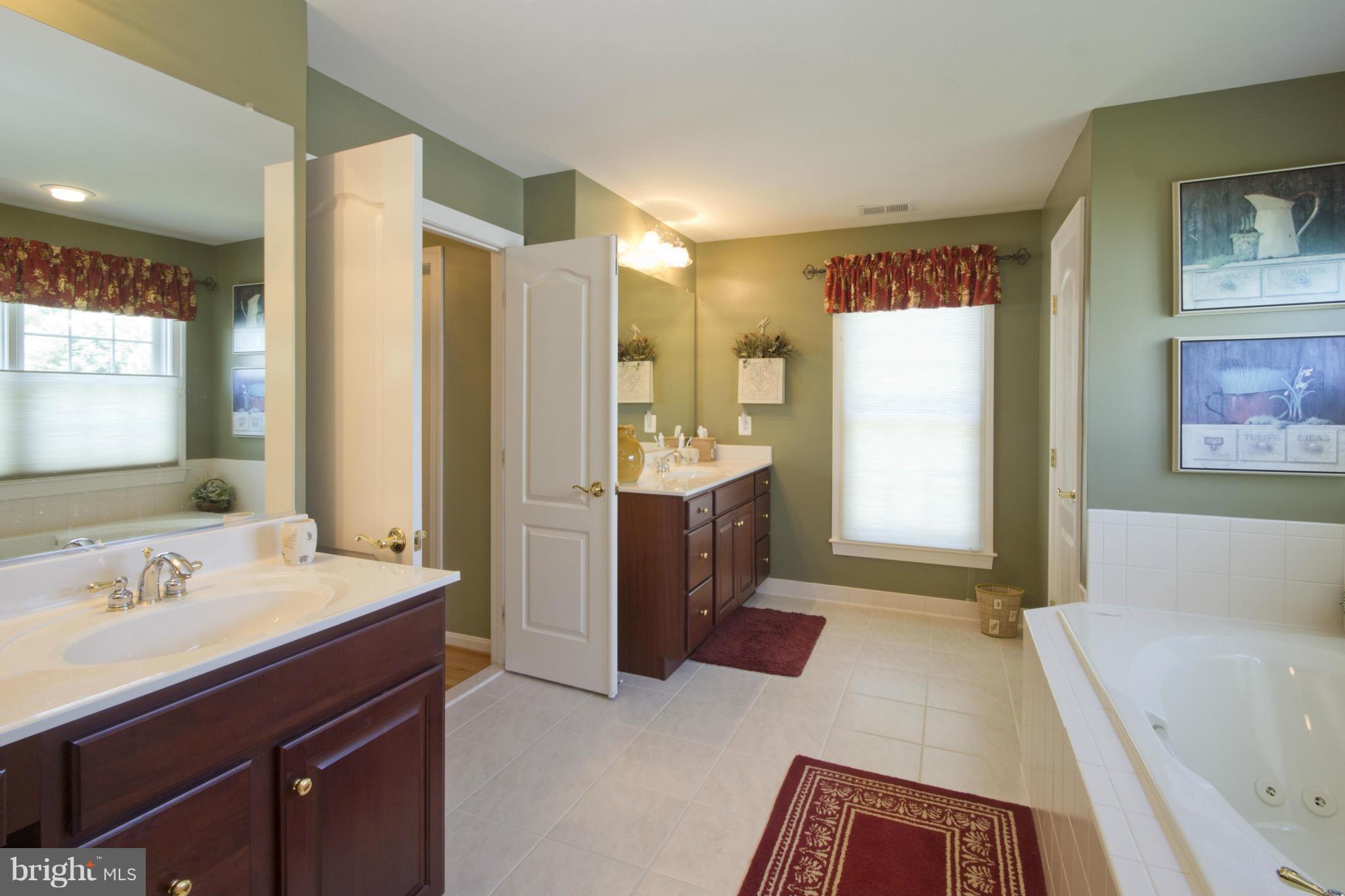 WILLIAMS WOODS - Residential Lease