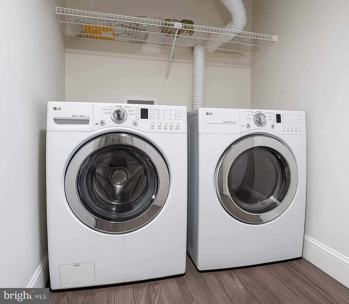 FLOWER HILL - Residential Lease