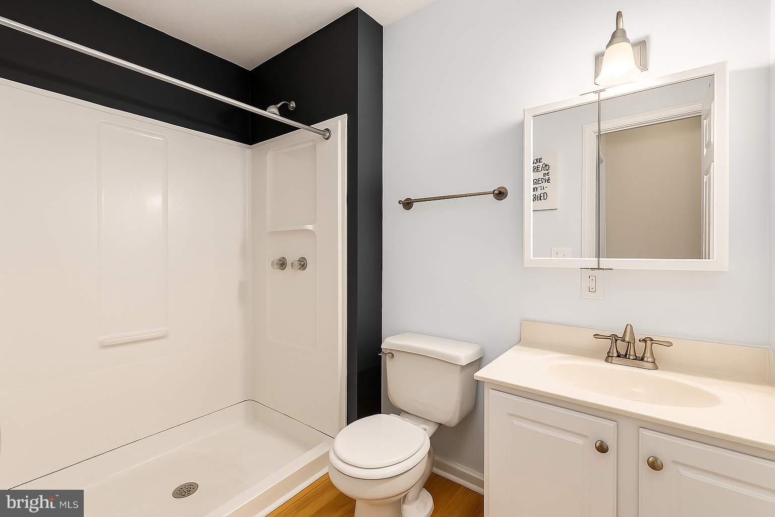 FLOWER HILL - Residential Lease