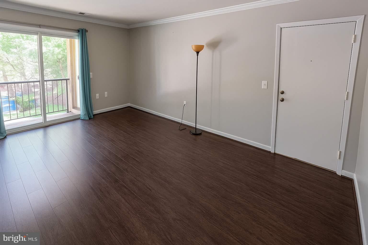 FLOWER HILL - Residential Lease