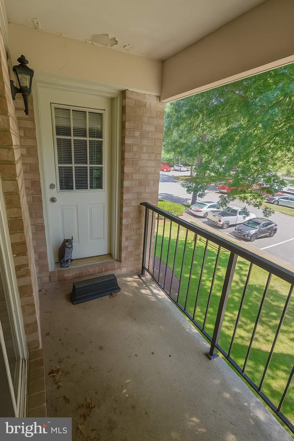 FLOWER HILL - Residential Lease