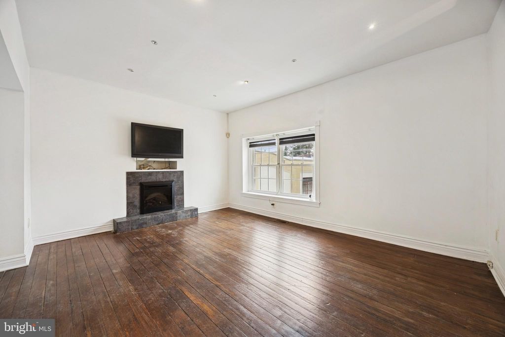 Photo of 25 Madison Avenue, LANSDOWNE, PA 19050 (MLS # PADE2109796)