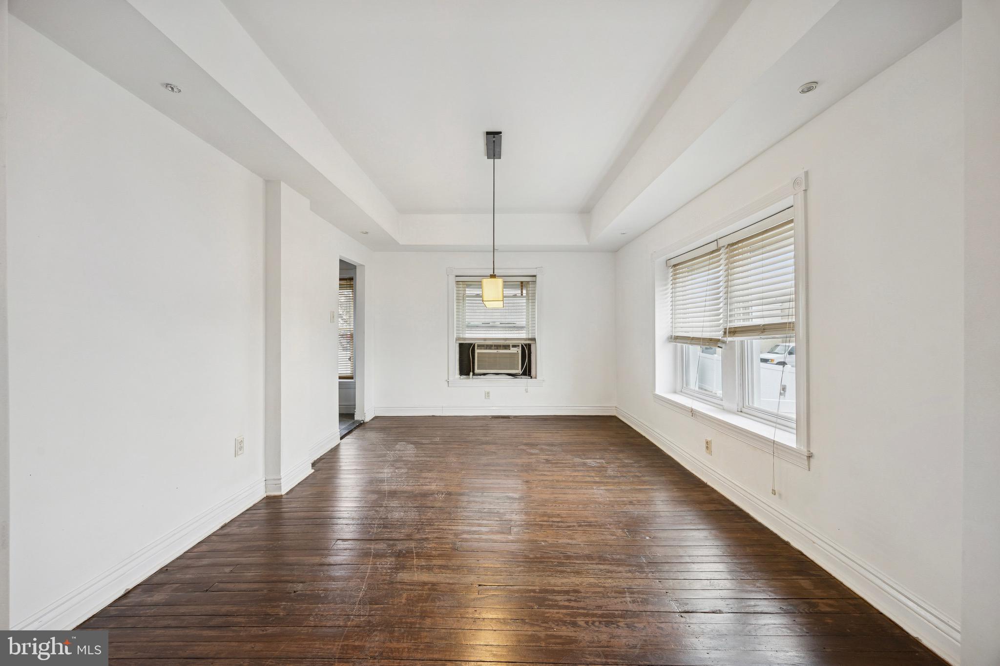 LANSDOWNE - Residential