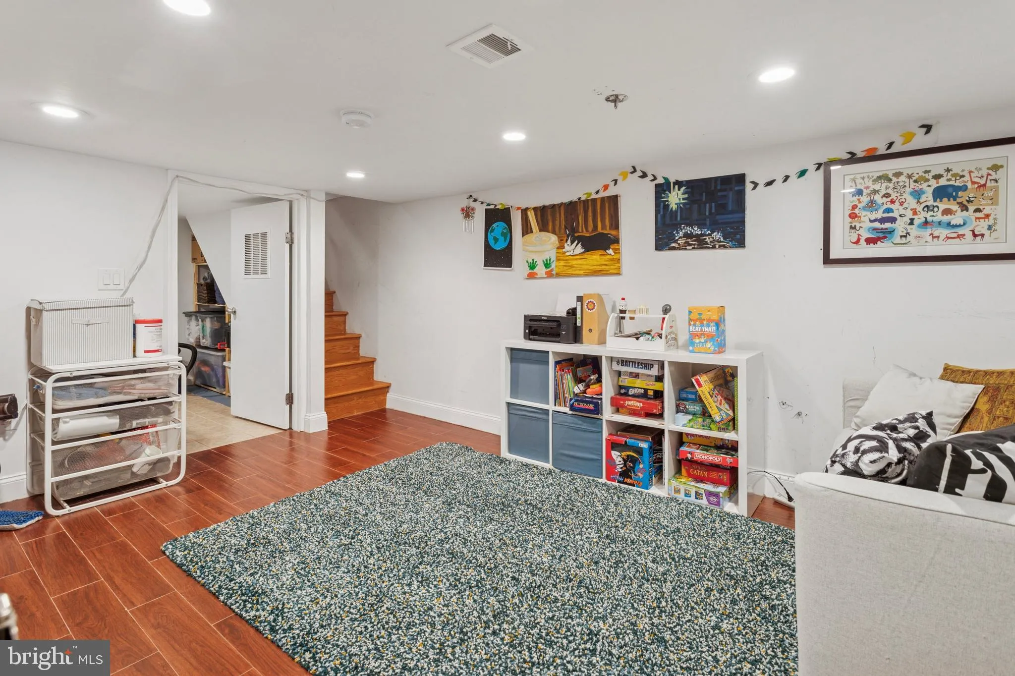 Philadelphia, Pennsylvania 19148, United States, 3 Bedrooms Bedrooms, ,2 BathroomsBathrooms,Residential,Contingent,114798