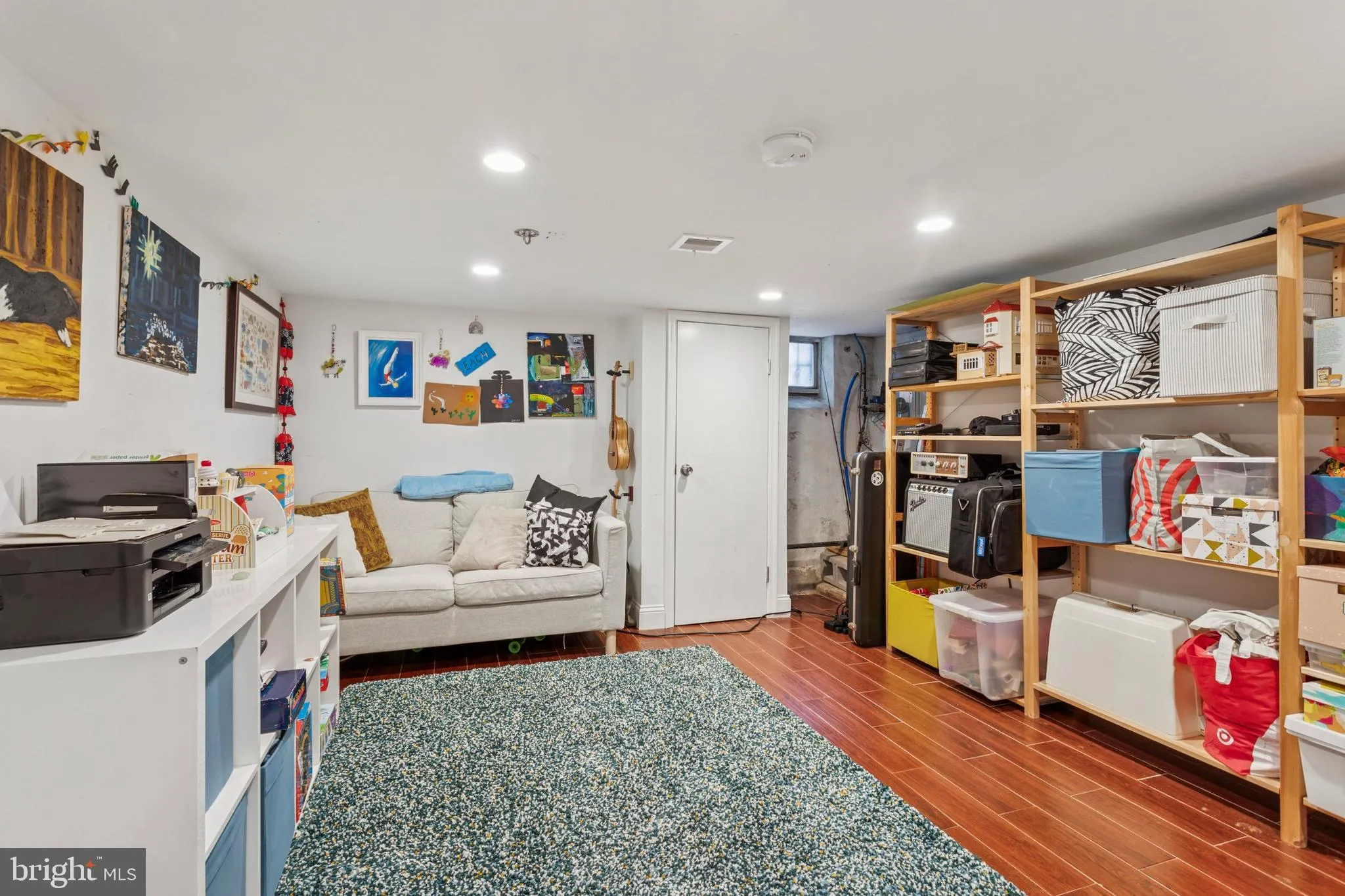 Philadelphia, Pennsylvania 19148, United States, 3 Bedrooms Bedrooms, ,2 BathroomsBathrooms,Residential,Contingent,114798