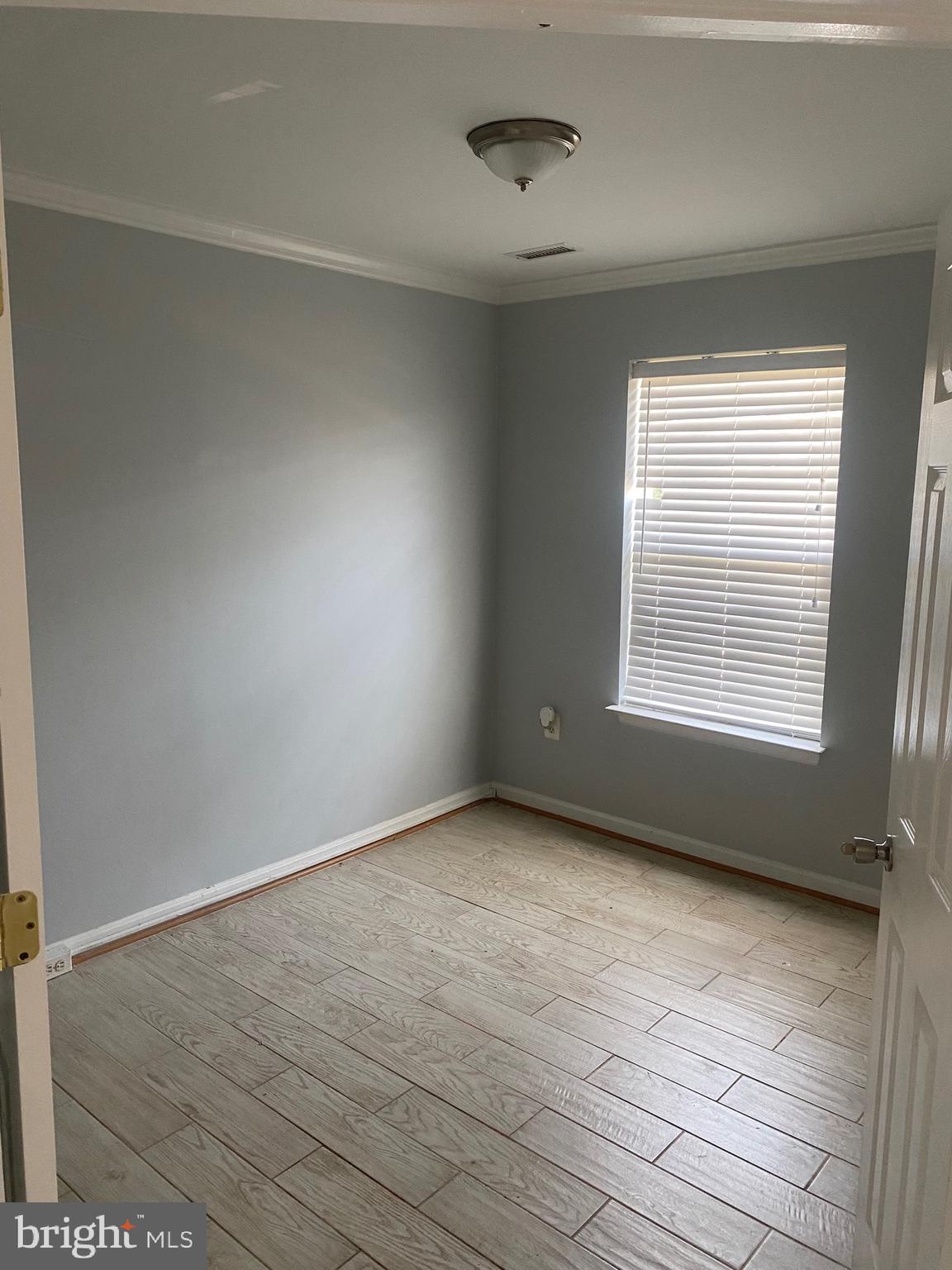 PRINCE WILLIAM COMMONS - Residential Lease