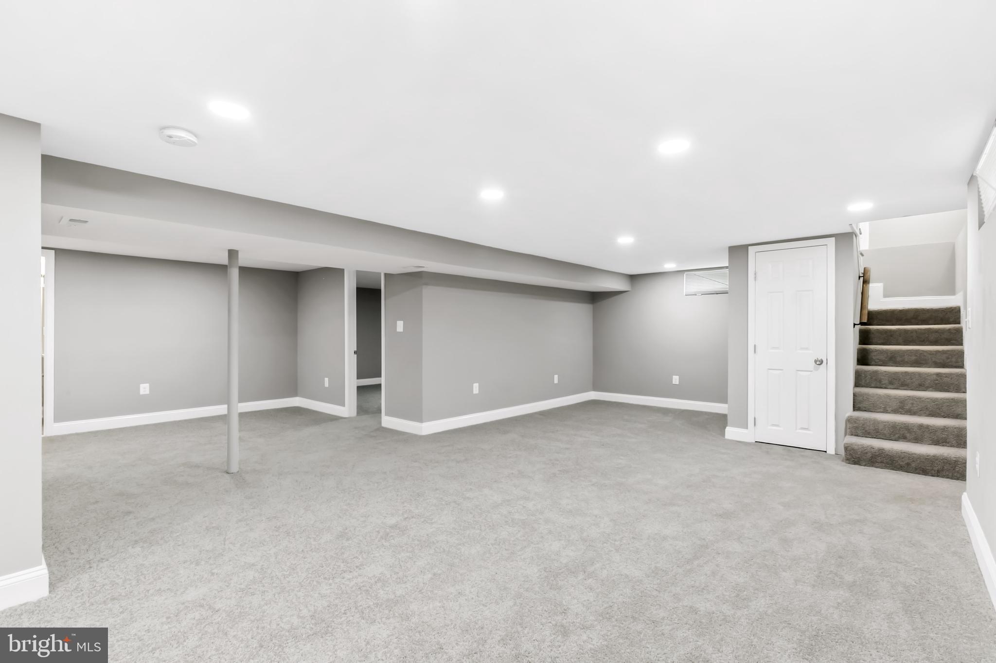 WINDSOR MILL - Residential