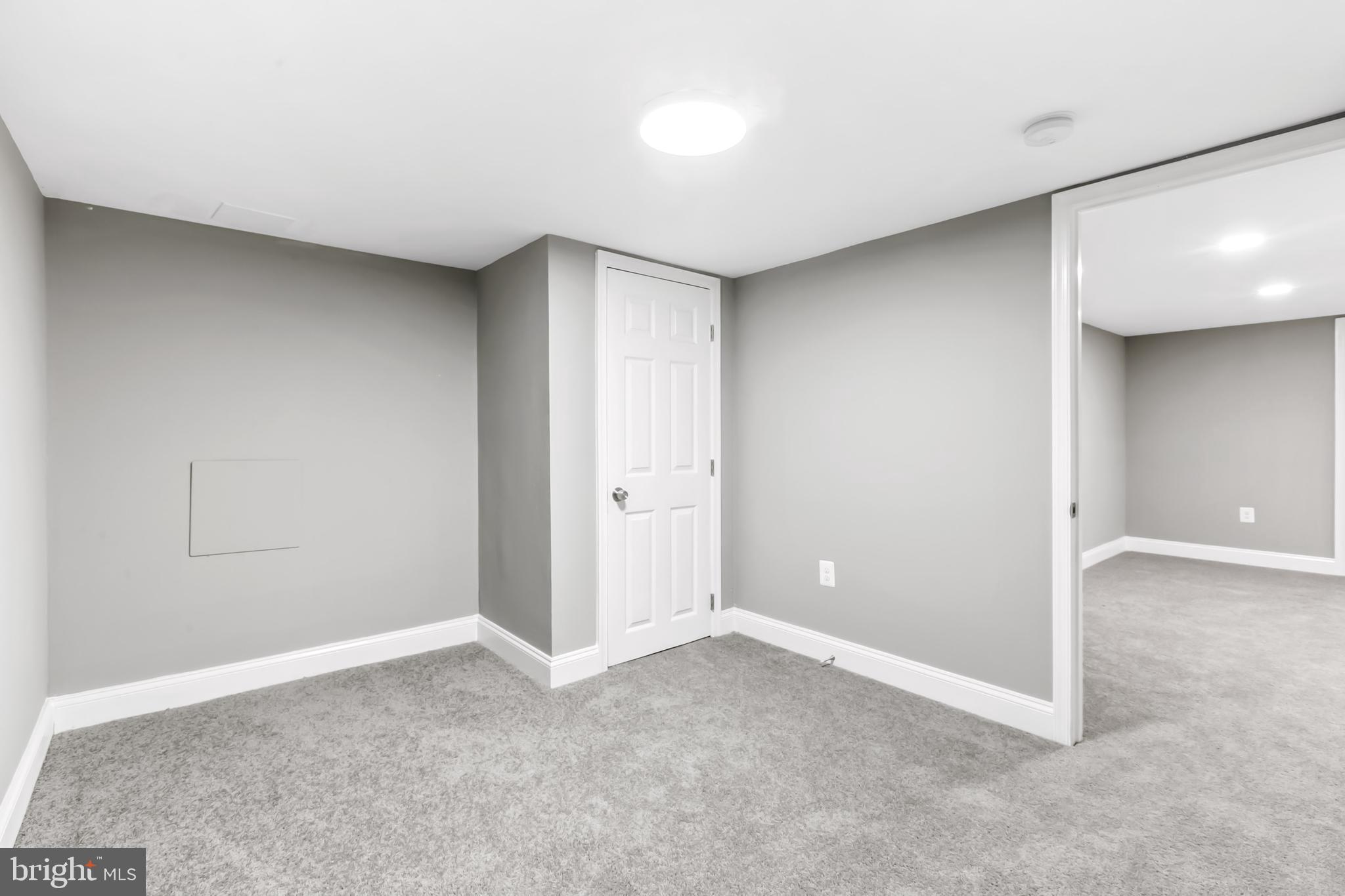 WINDSOR MILL - Residential