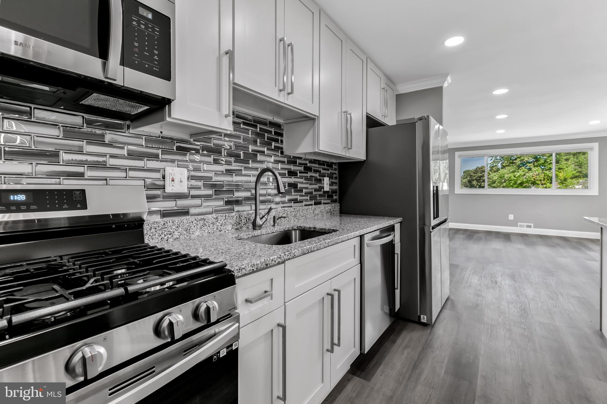 WINDSOR MILL - Residential