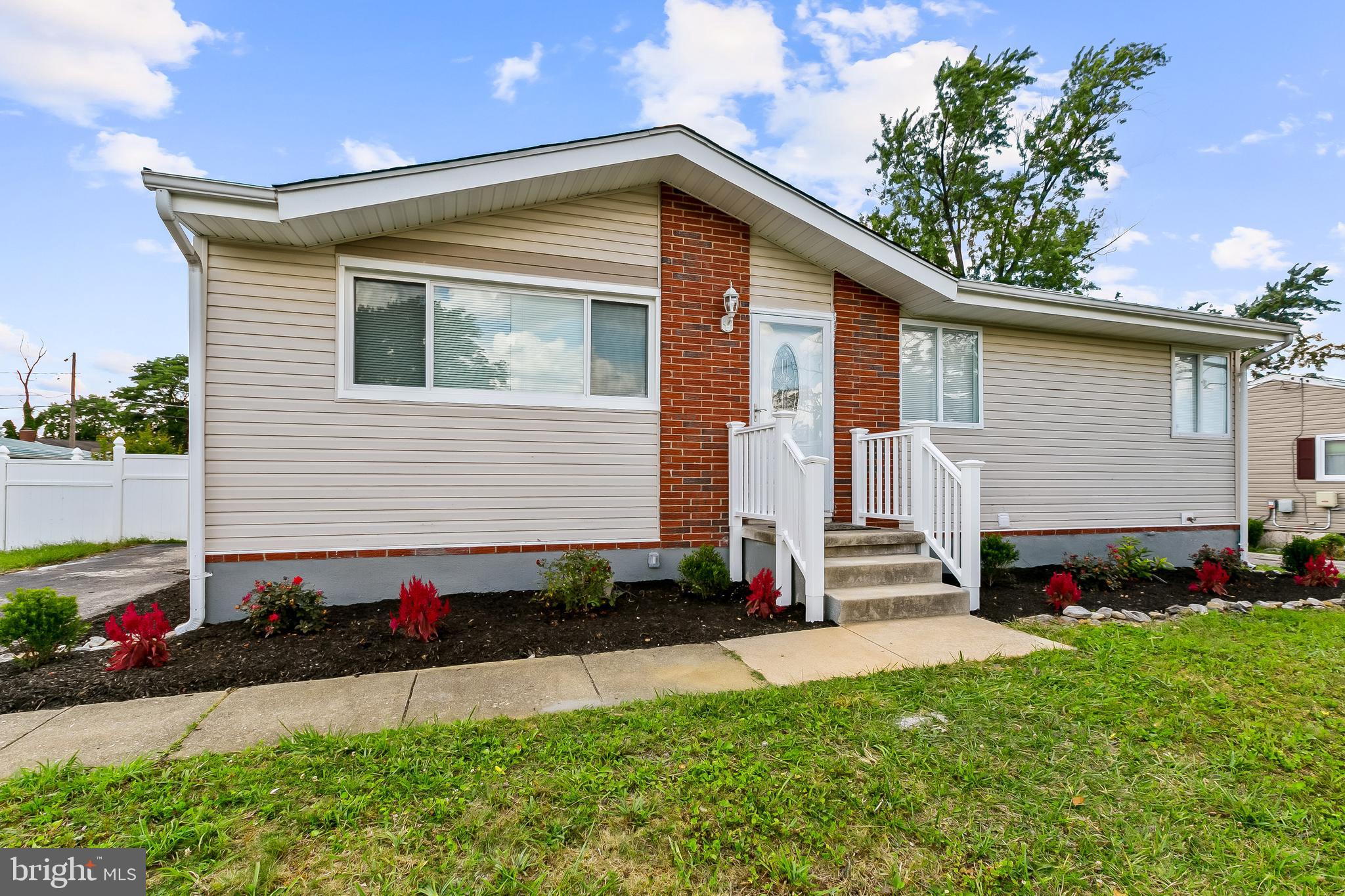 WINDSOR MILL - Residential