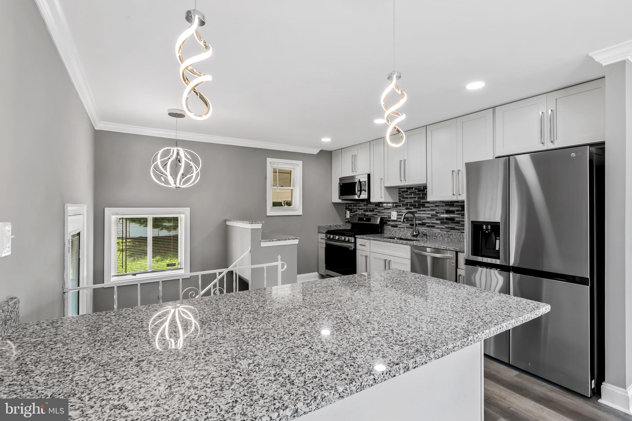 WINDSOR MILL - Residential