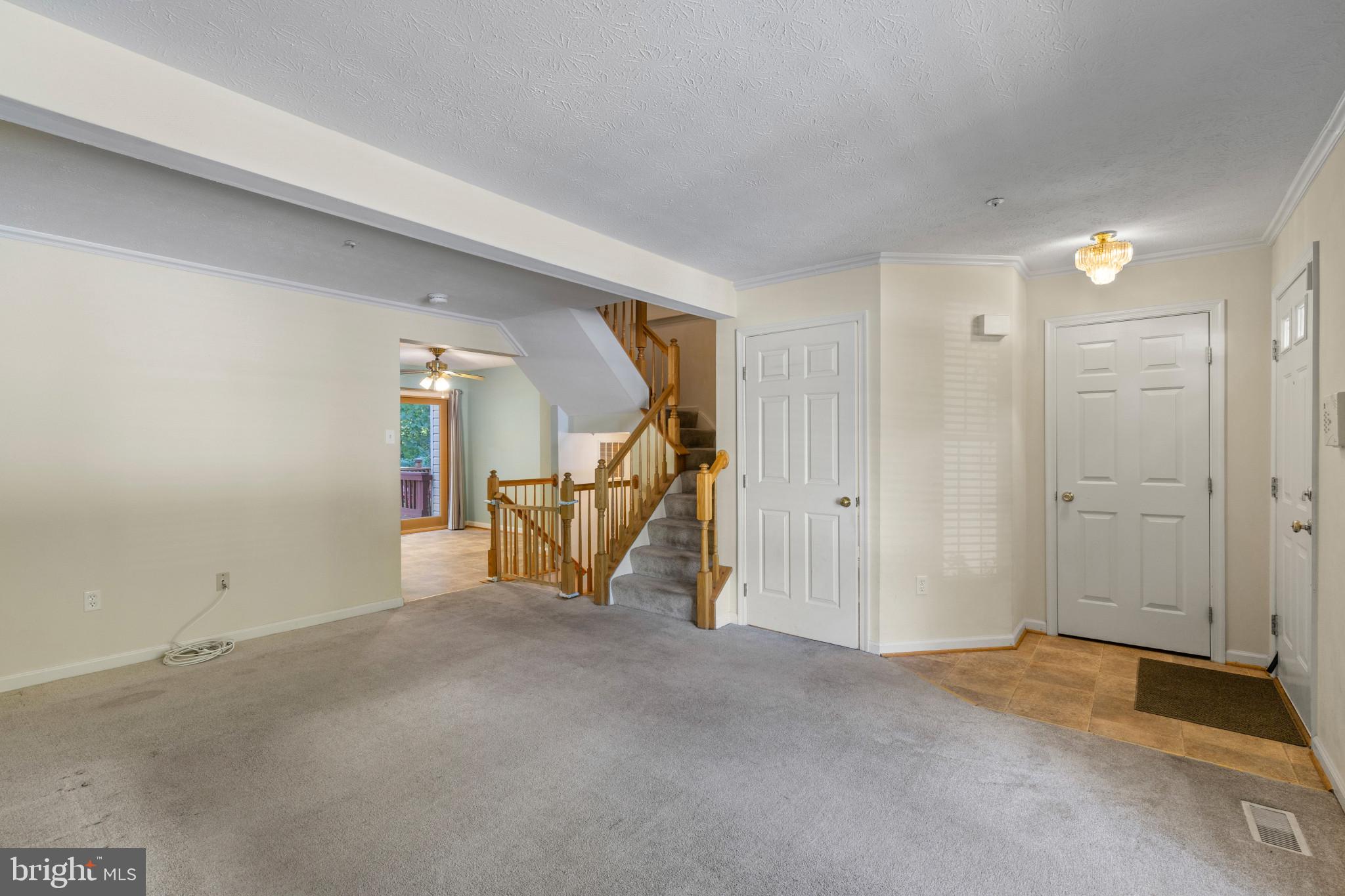 8813 EVERMORE COURT