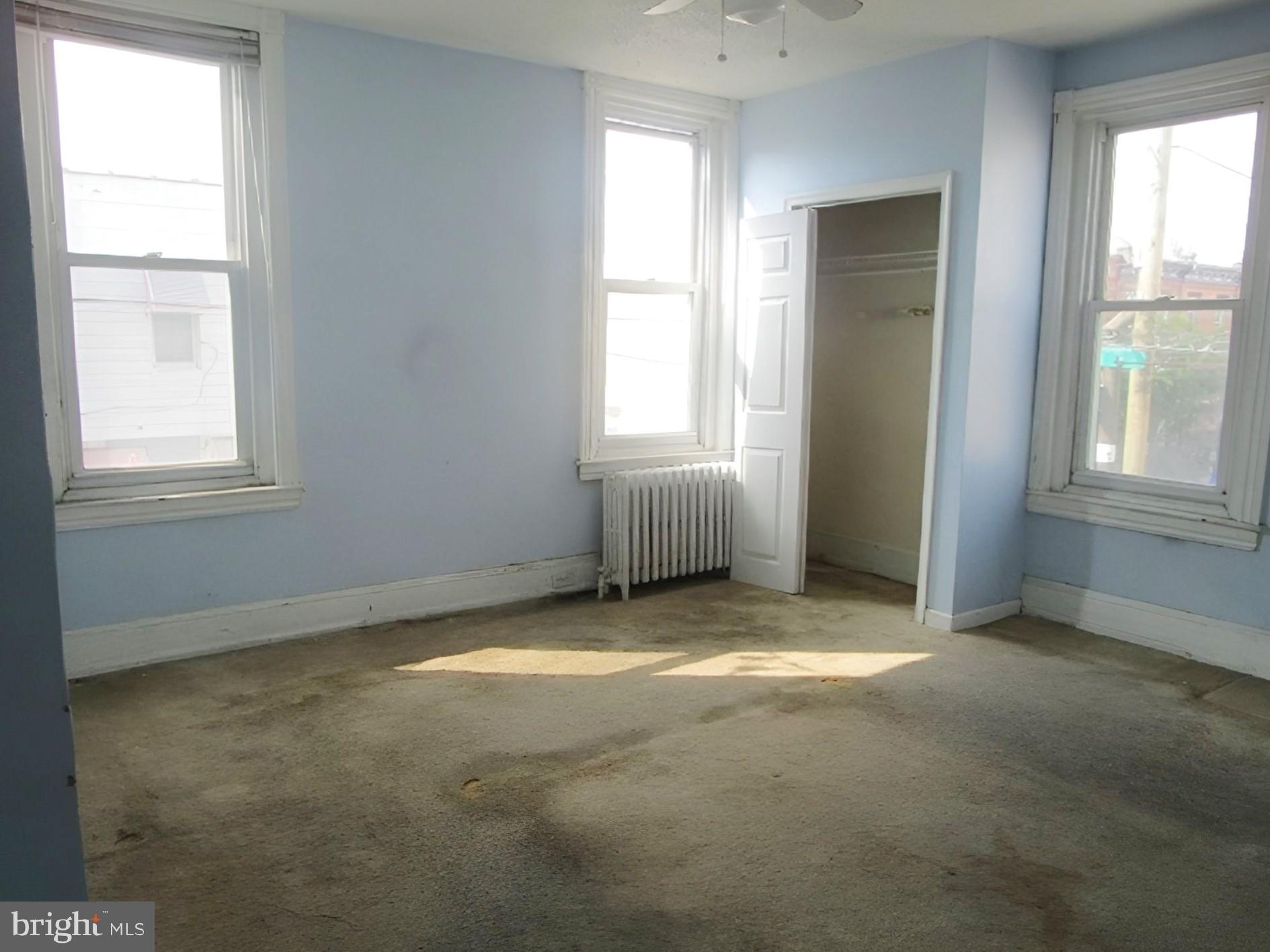 PORT RICHMOND - Residential