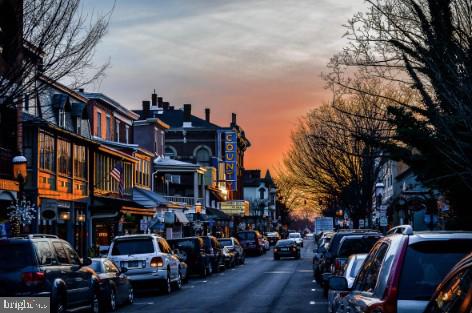 DOYLESTOWN - Residential