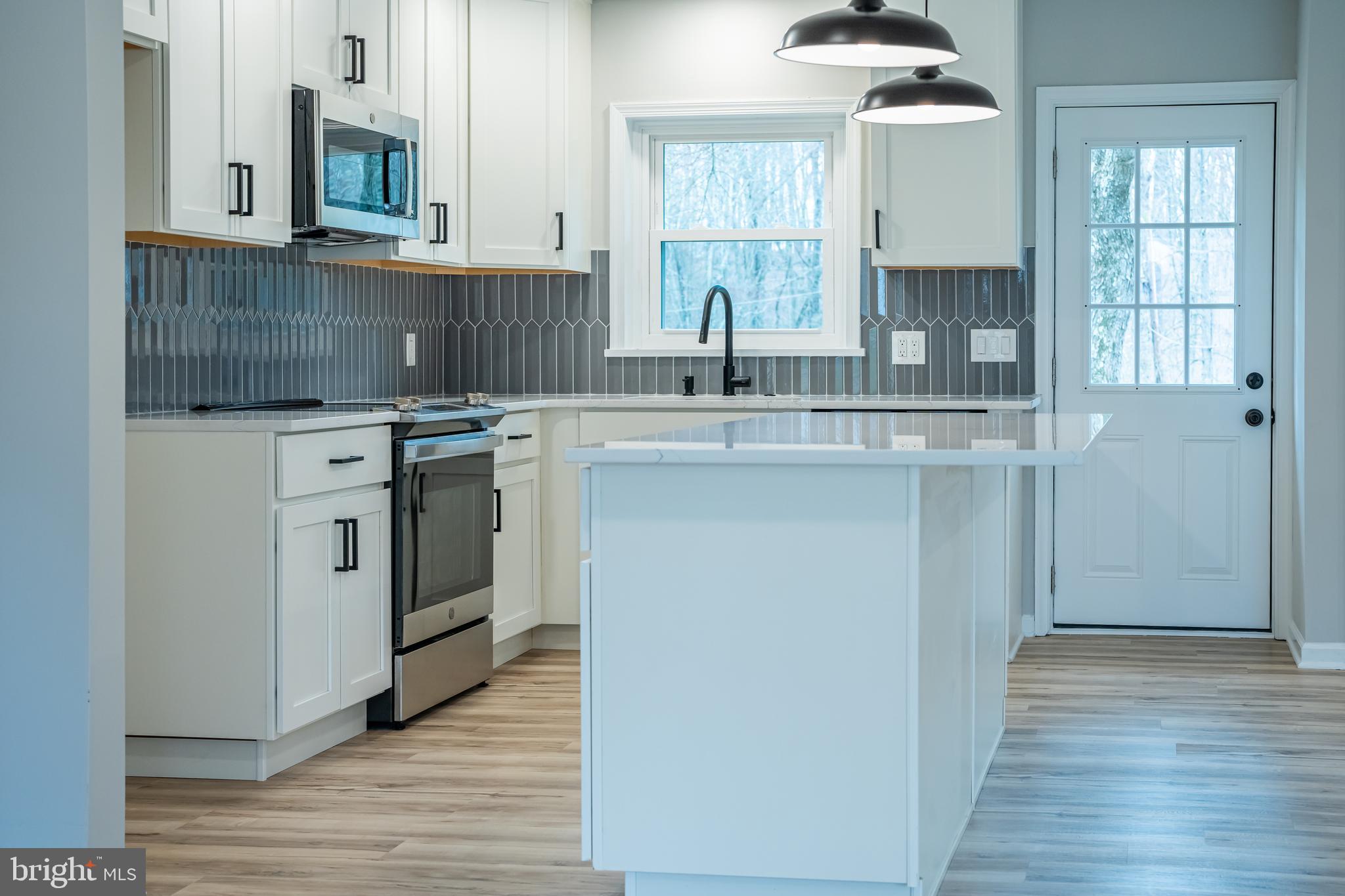 DOYLESTOWN - Residential