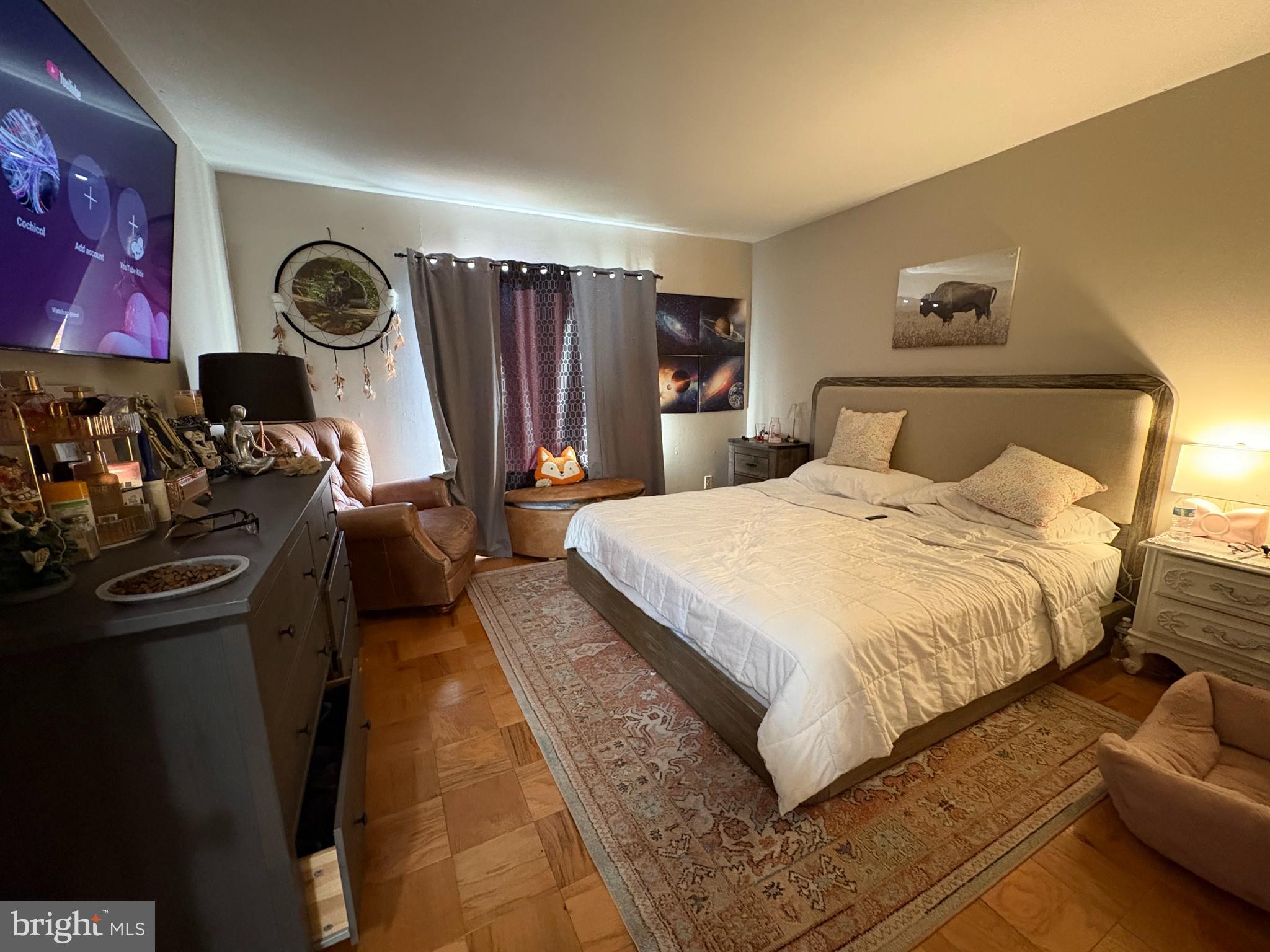 COUNTRY CLUB GREEN - Residential Lease