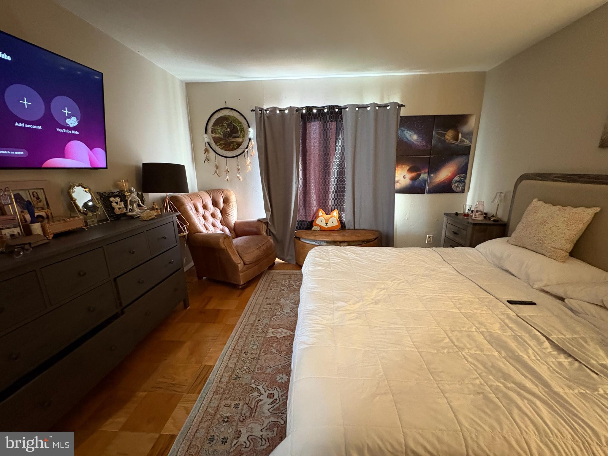 COUNTRY CLUB GREEN - Residential Lease