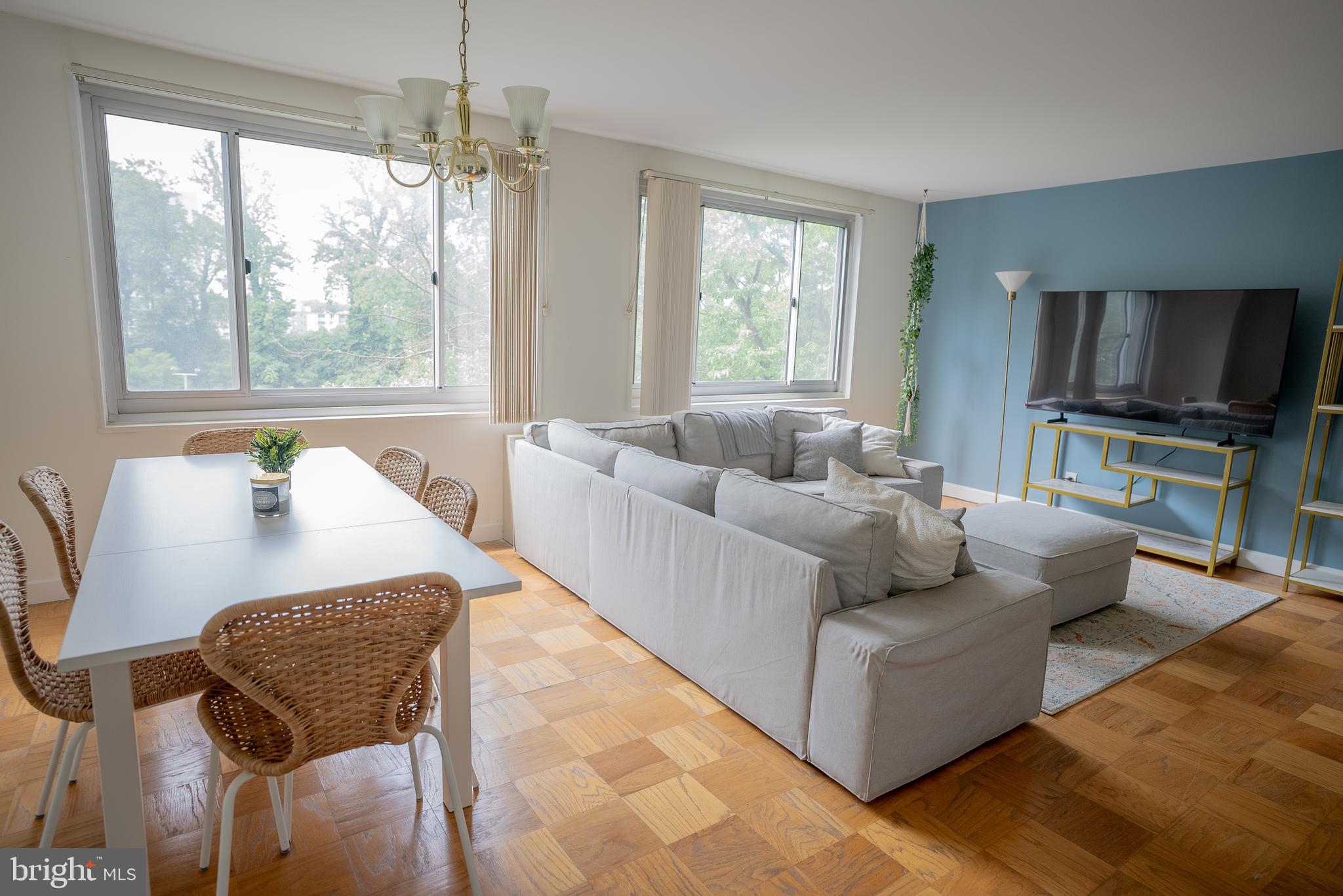 1900 LYTTONSVILLE ROAD 514