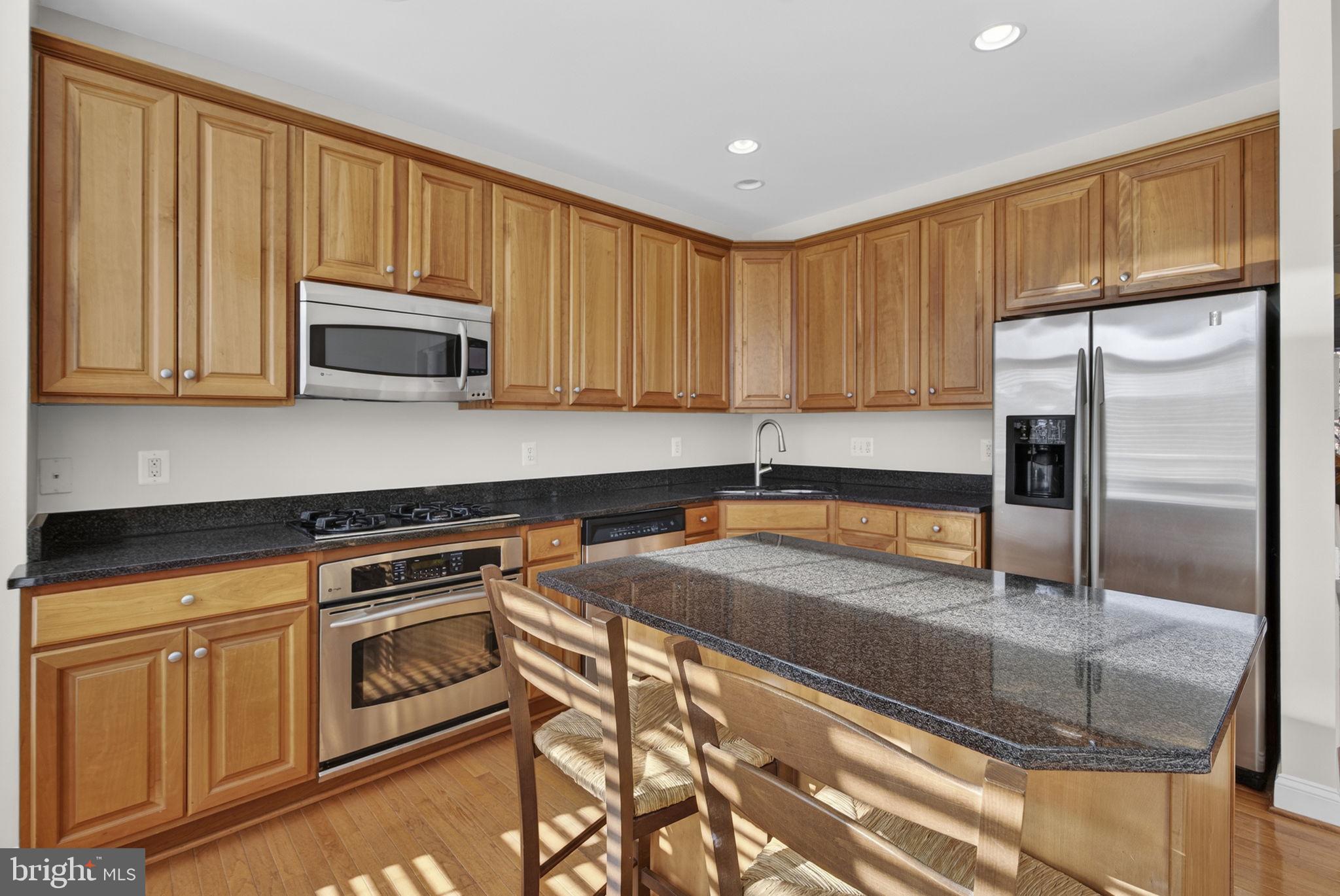 RIVER CREEK - Residential Lease