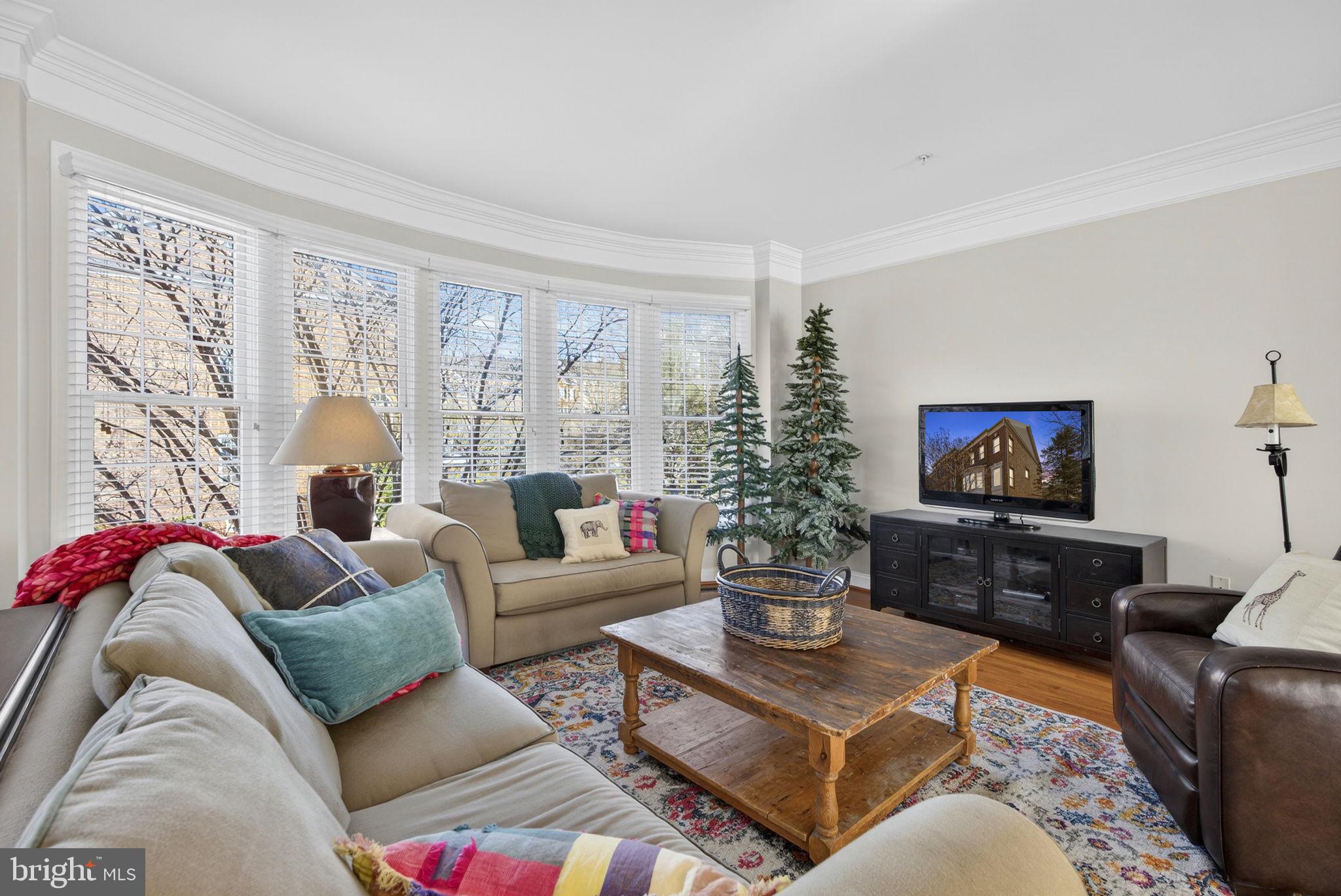 RIVER CREEK - Residential Lease