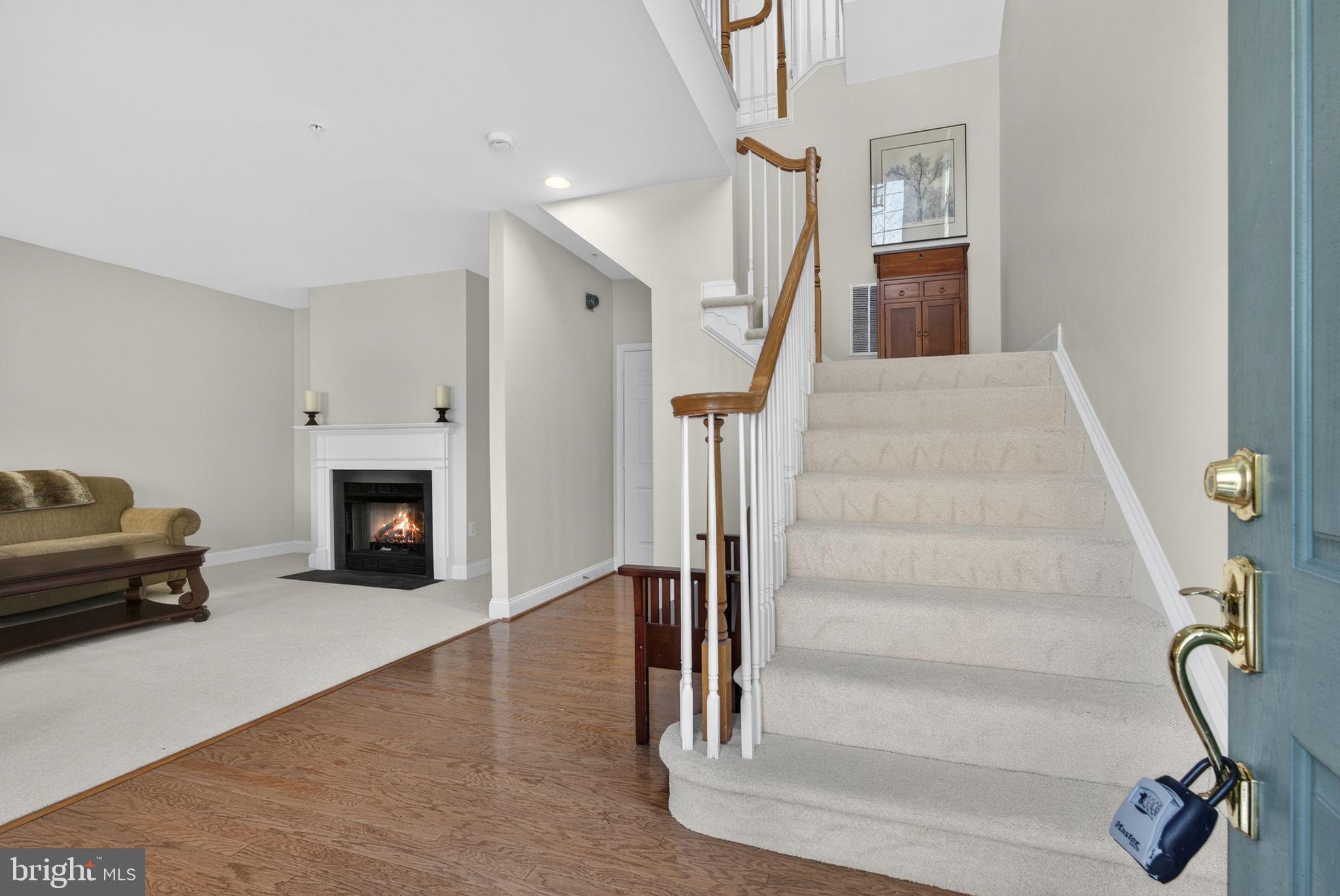 RIVER CREEK - Residential Lease