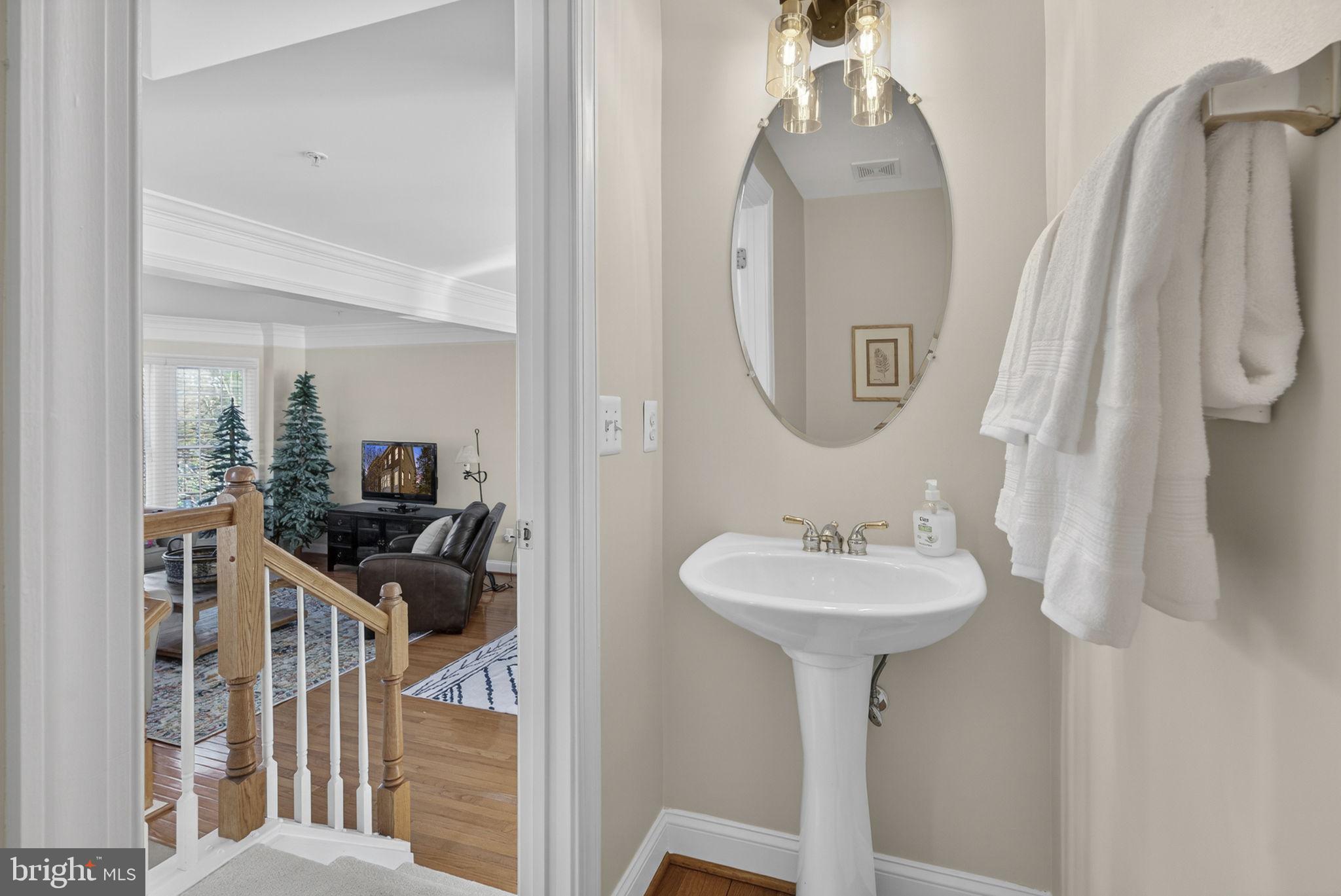 RIVER CREEK - Residential Lease