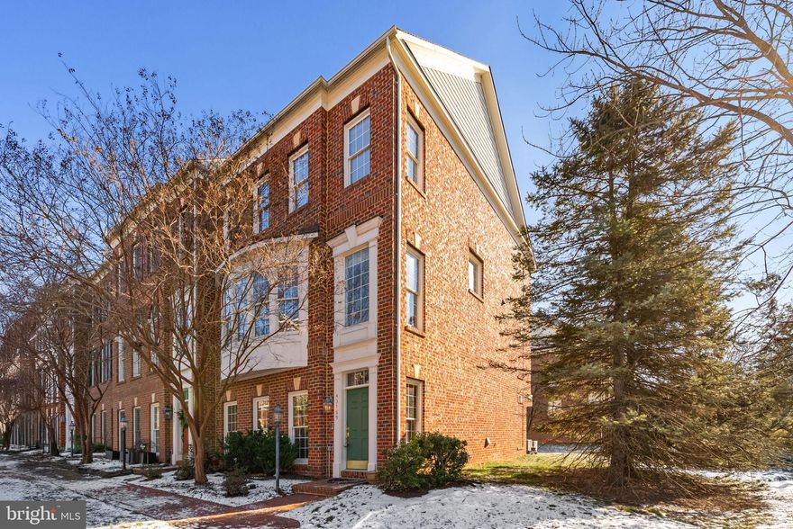 **AVAILABLE FOR RENT –WITH FURNISHED OPTION FOR 4400.00 **  
This exceptional end-unit townhome is move-in ready and can also be rented fully furnished. Situated in the highly sought-after, gated community of River Creek, this stunning property spans four elegantly decorated floors.  
Featuring a spacious and bright 2-story foyer, the home offers 3 bedrooms, 2.5 bathrooms, 9-foot ceilings, and crown molding throughout. It includes a 2-car garage, hardwood floors on the first and main levels, a cozy fireplace in the rec room, and an open kitchen/family room with premium appliances, granite countertops, and a large deck perfect for outdoor dining.  
The River Creek community boasts a prime location along the banks of the Potomac River, offering an array of amenities just a 5-minute walk away. Residents enjoy access to a sprawling 10,000 sqft clubhouse, 3 swimming pools, a fitness center, miles of scenic hiking and jogging trails, a children’s playground, BBQ areas, and tennis and basketball courts.  
Don’t miss this opportunity to live in a luxurious, amenity-rich community—schedule your viewing today!