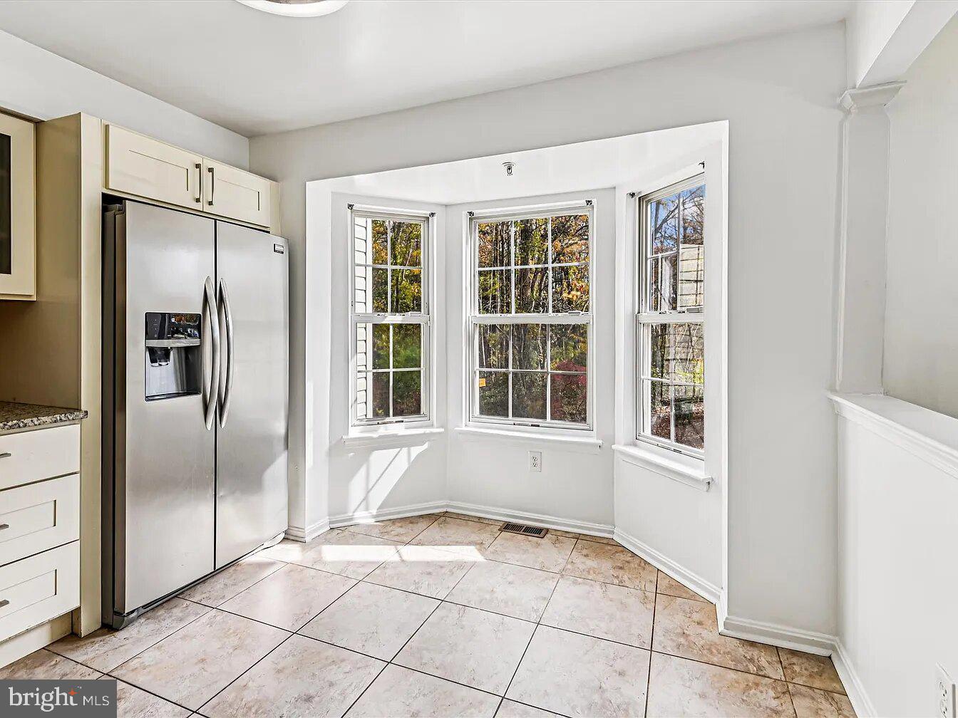 8146 HAZY DAWN COURT