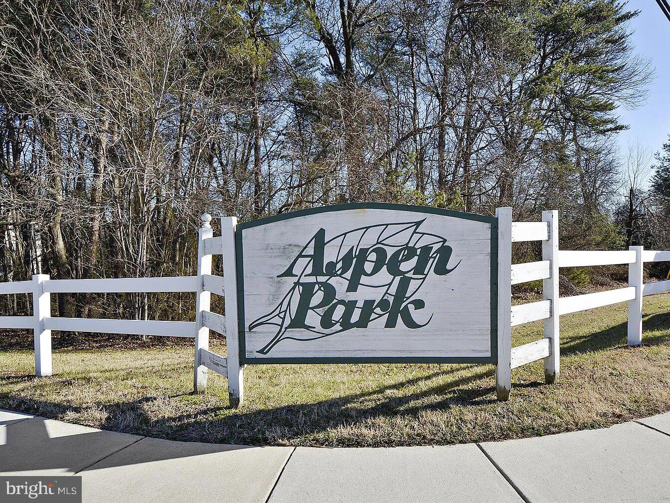 8146 HAZY DAWN COURT