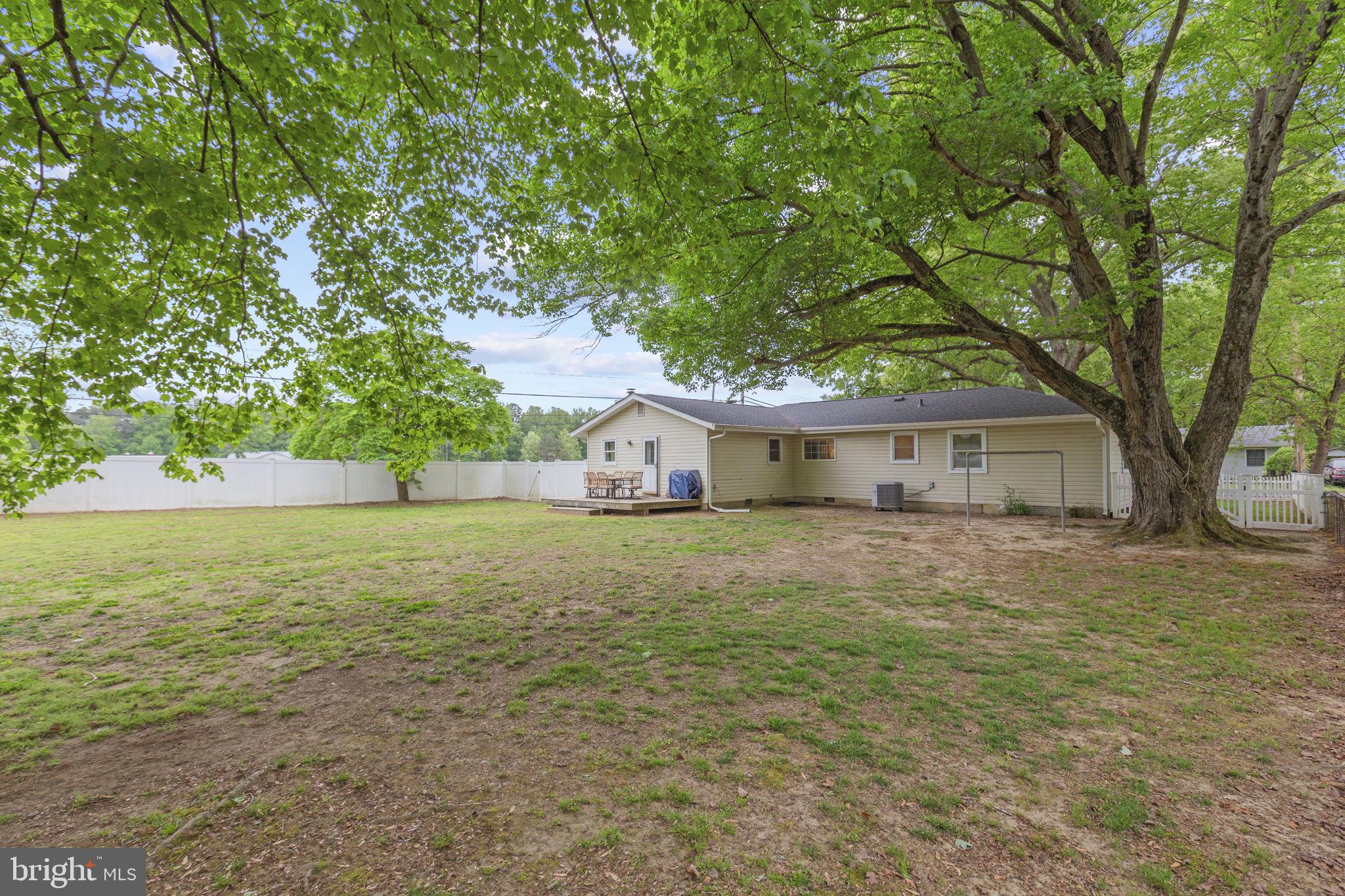 ST. ANDREWS ESTA - Residential