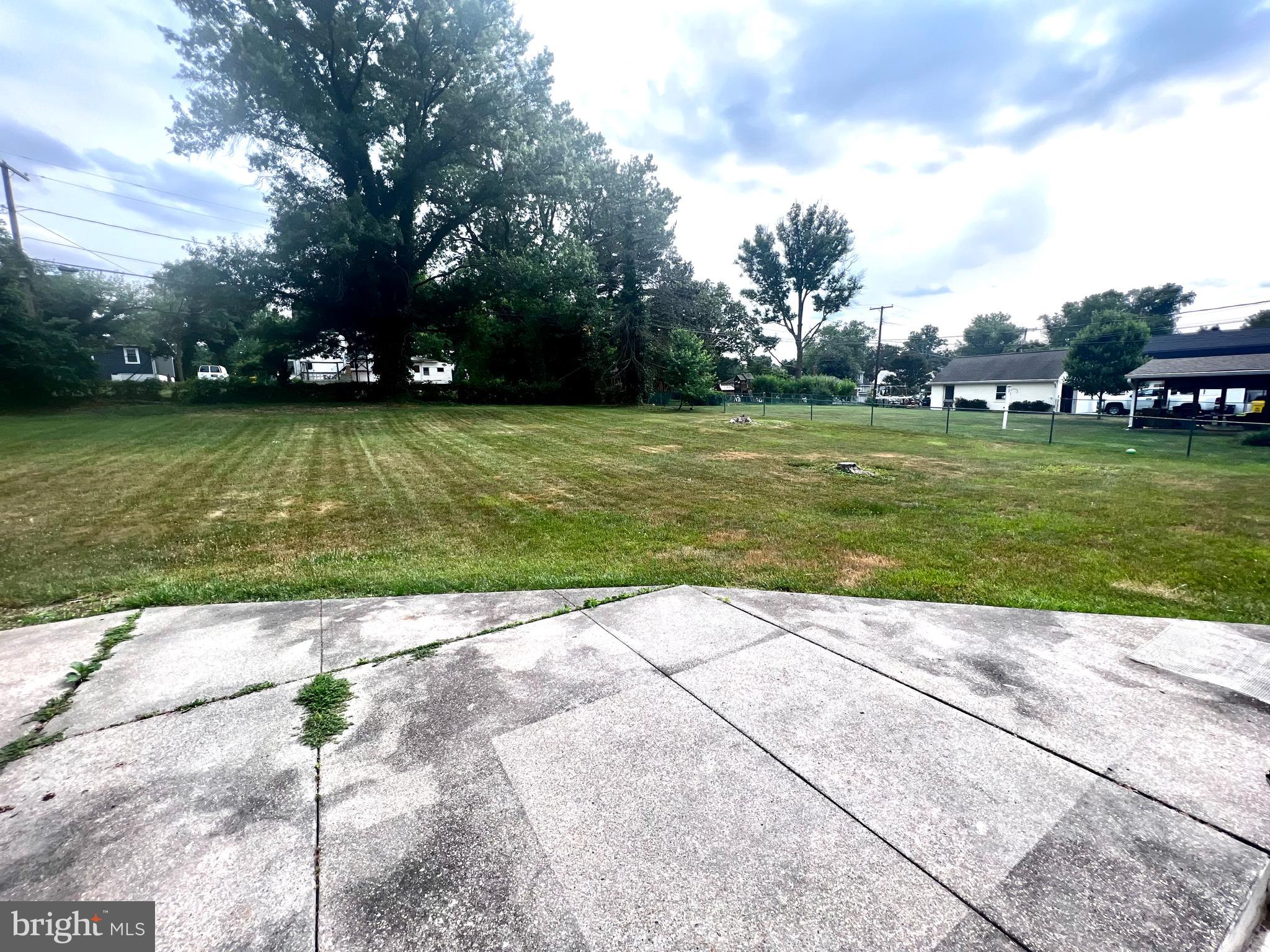 LINTHICUM HEIGHTS ANNEX - Residential Lease