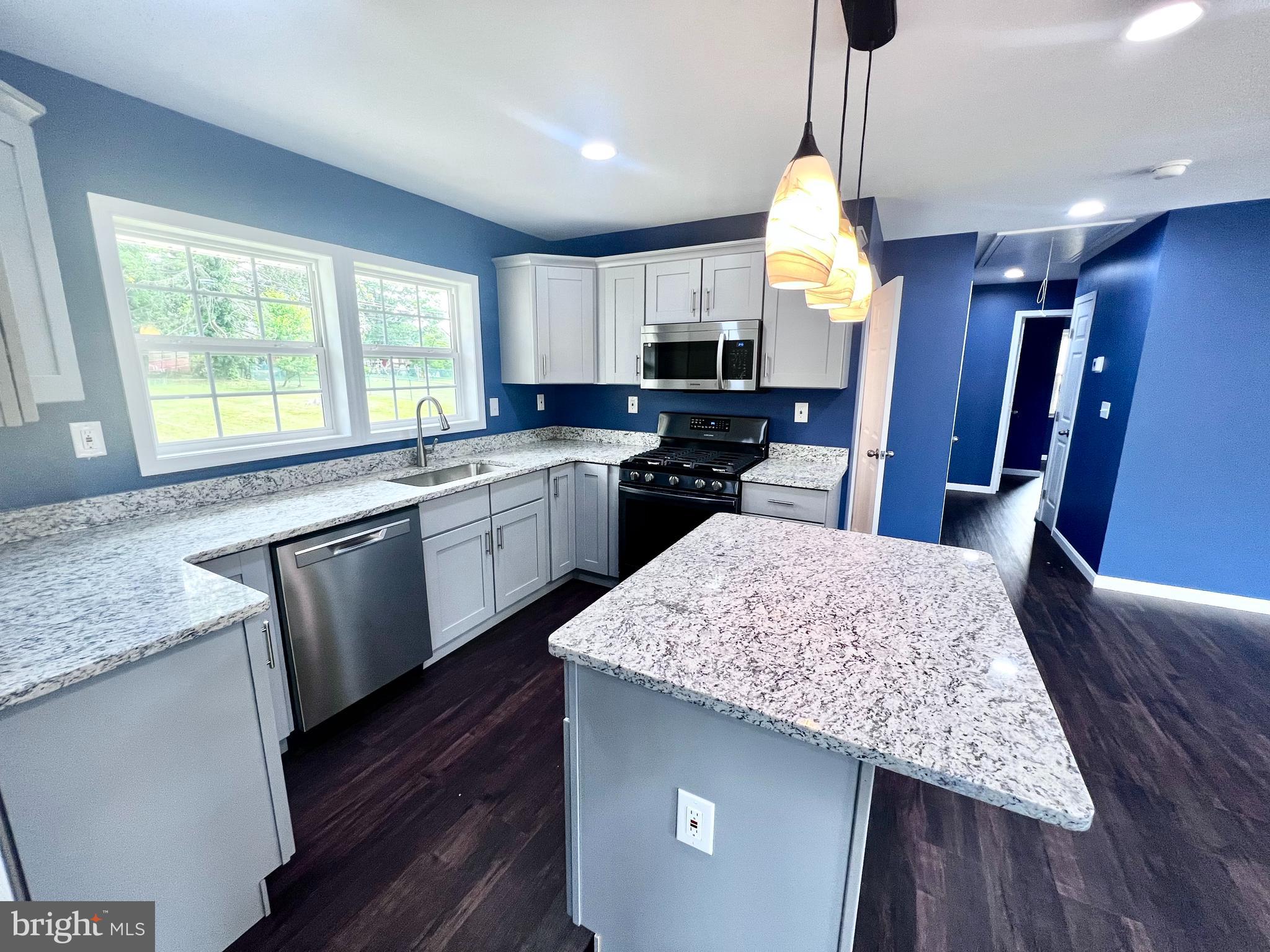 LINTHICUM HEIGHTS ANNEX - Residential Lease