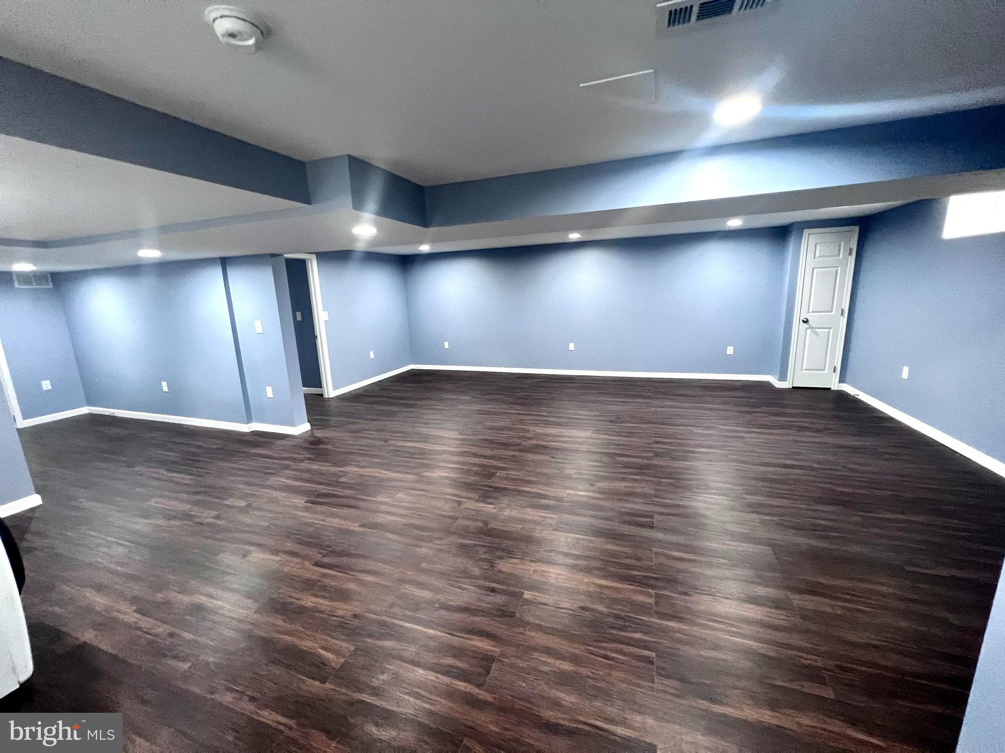 LINTHICUM HEIGHTS ANNEX - Residential Lease