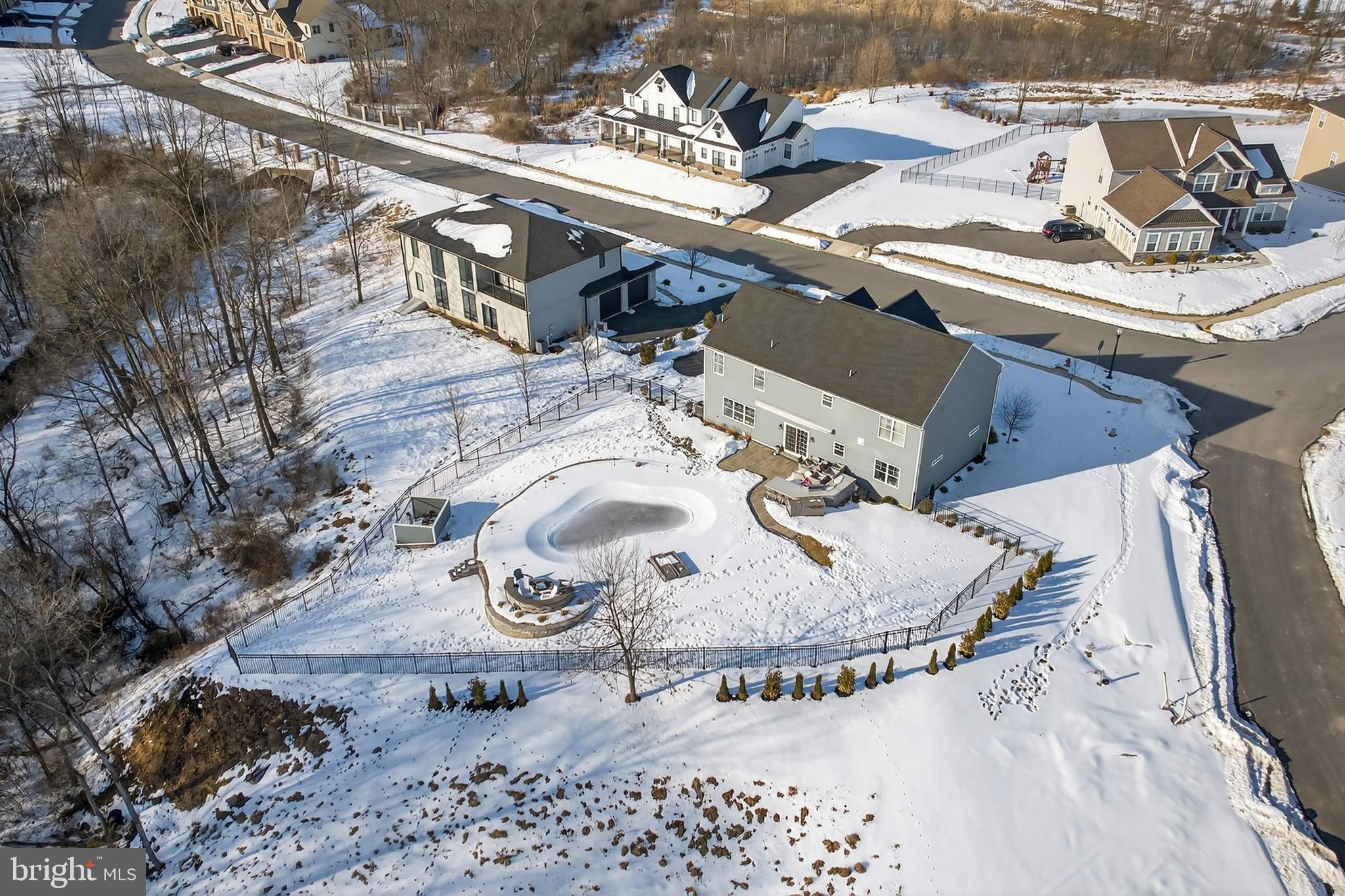 WILSHIRE ESTATES - Residential