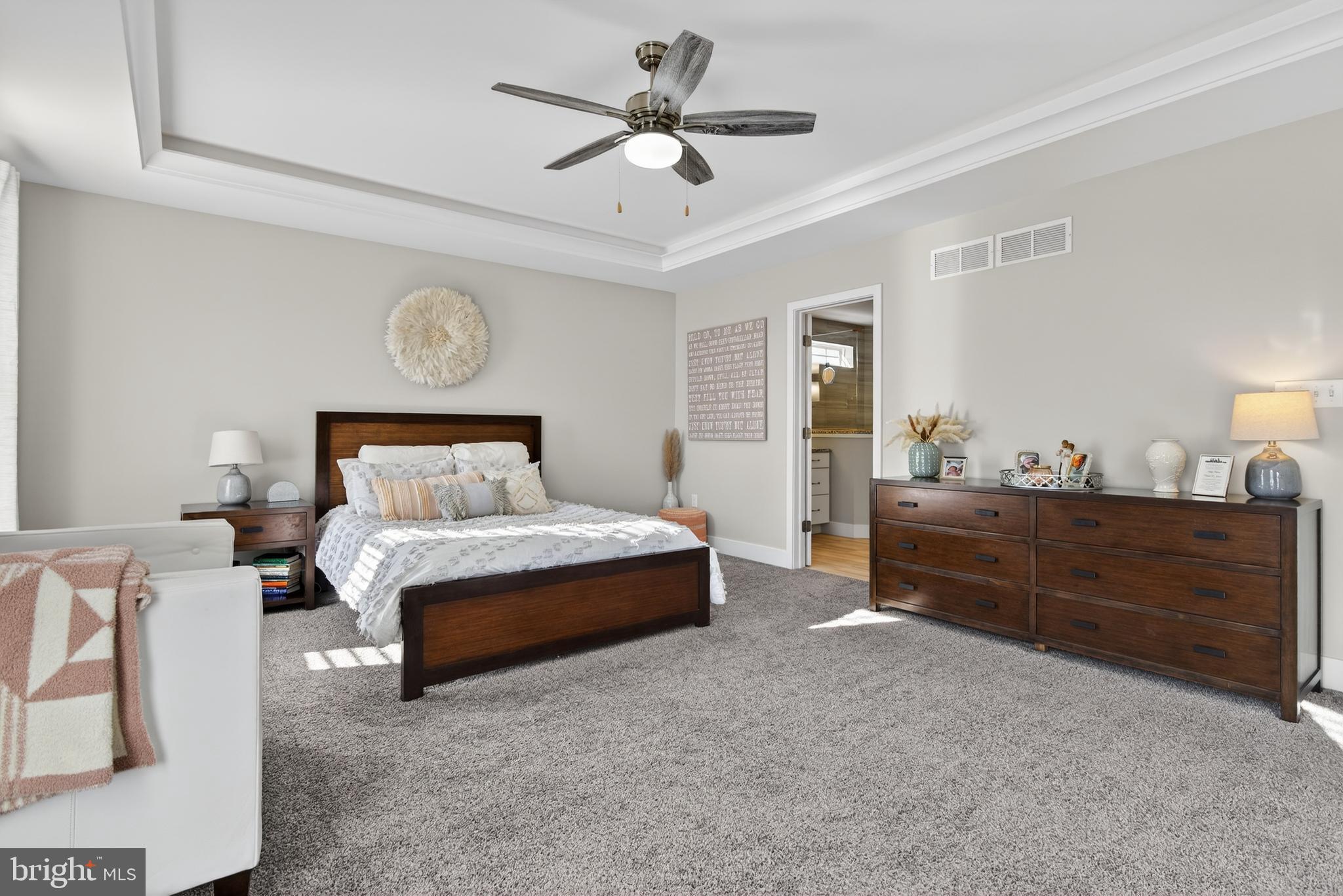 WILSHIRE ESTATES - Residential