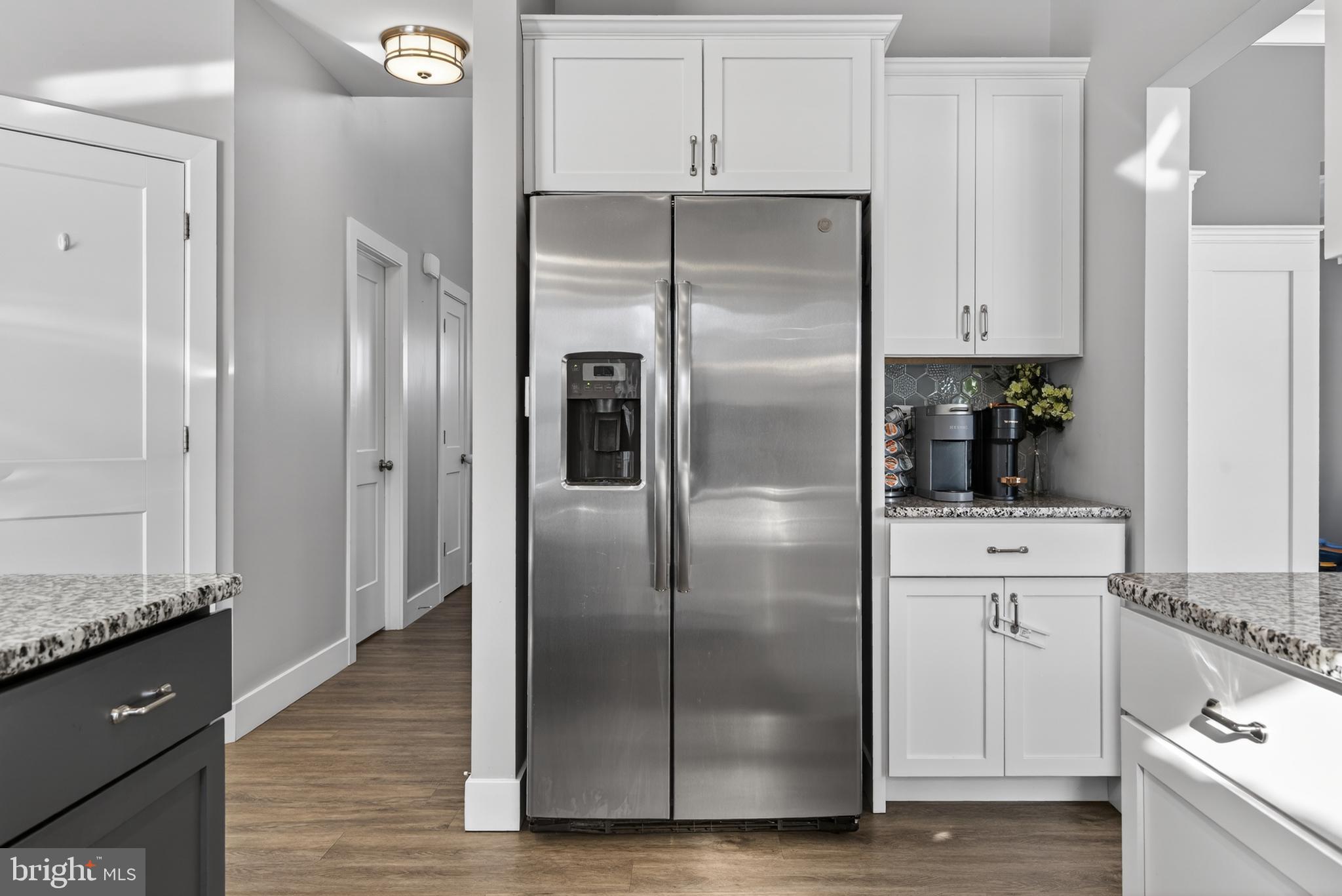 WILSHIRE ESTATES - Residential