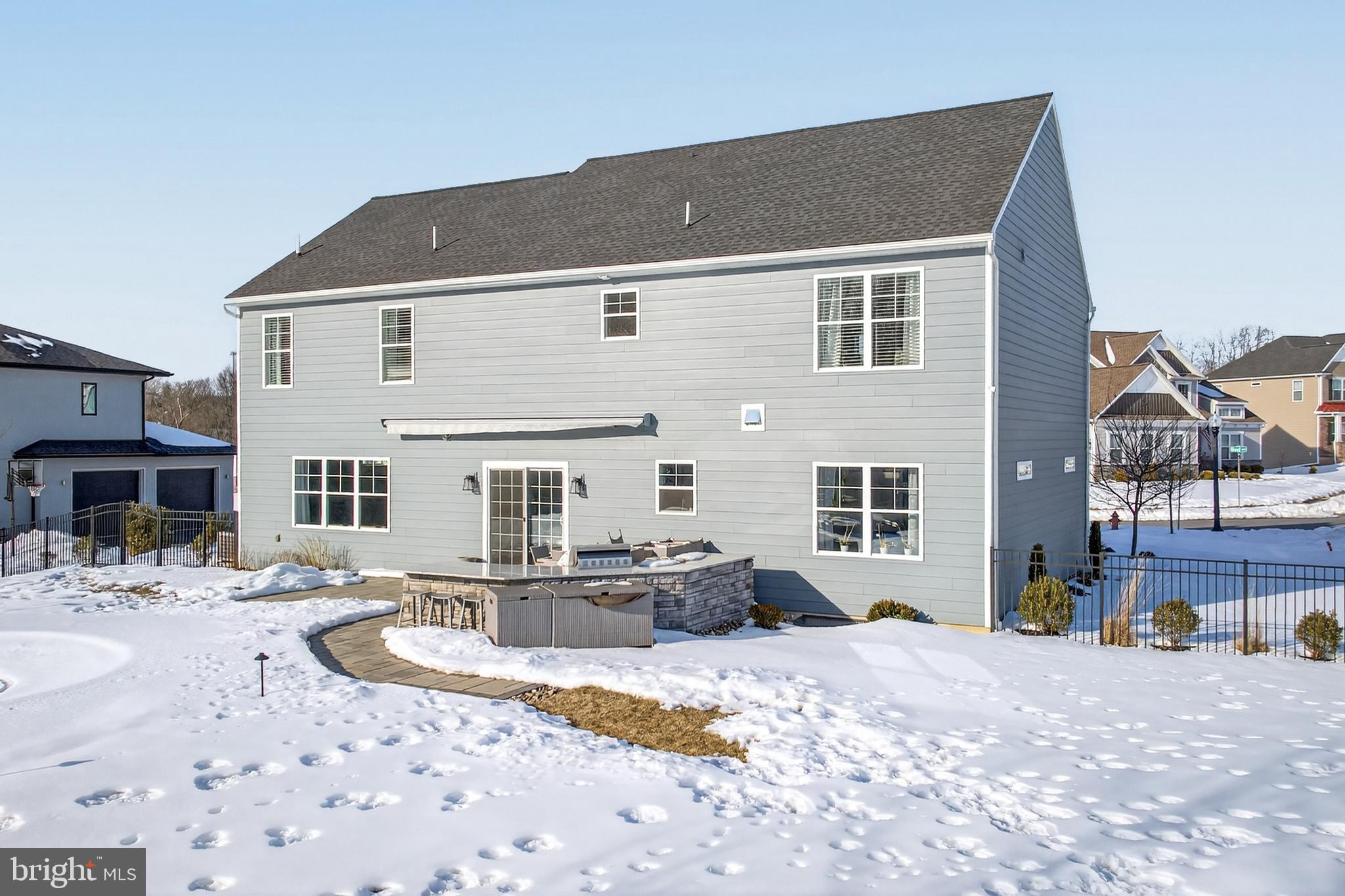 WILSHIRE ESTATES - Residential