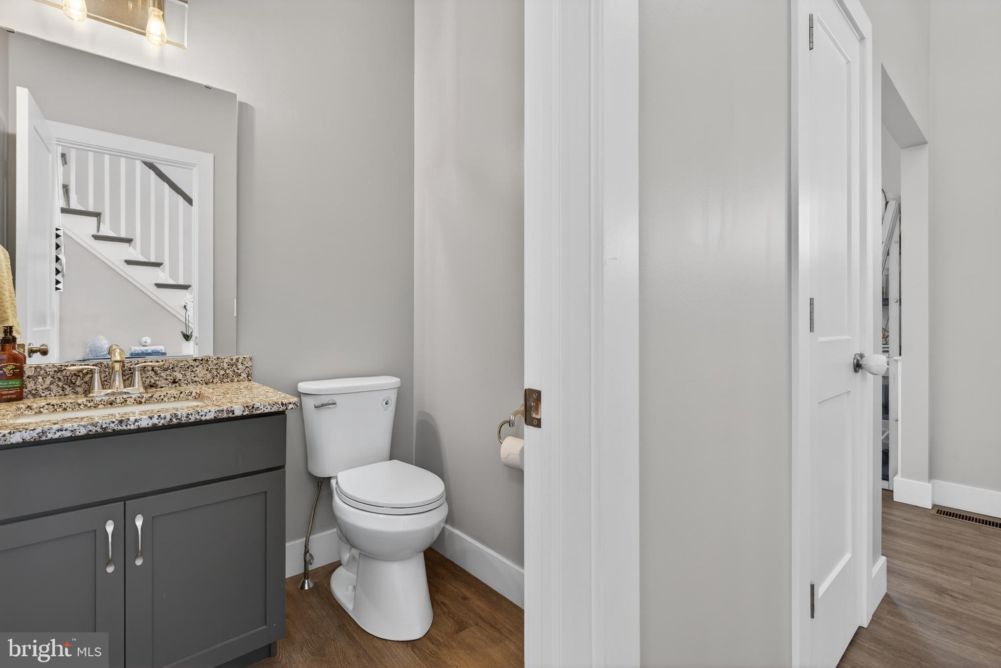 WILSHIRE ESTATES - Residential