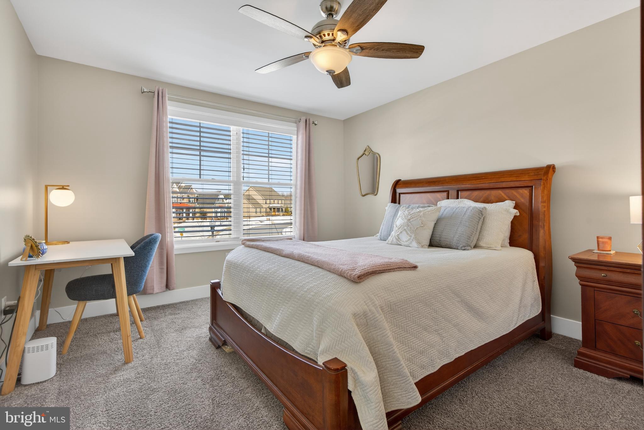 WILSHIRE ESTATES - Residential