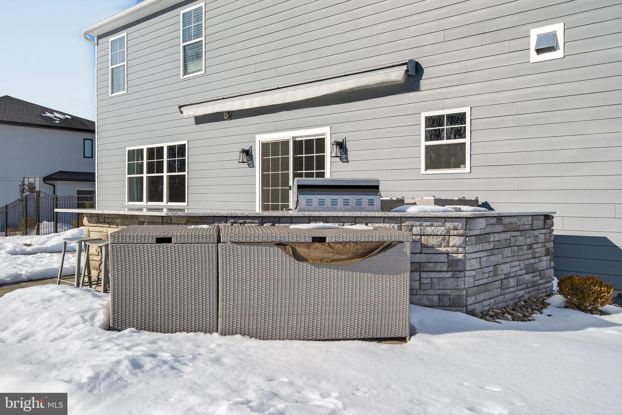 WILSHIRE ESTATES - Residential