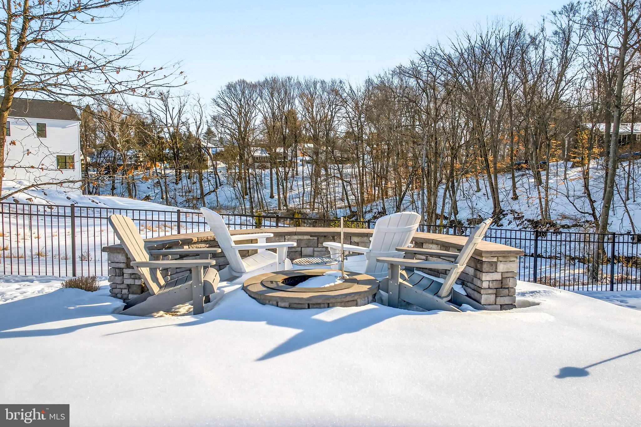 WILSHIRE ESTATES - Residential