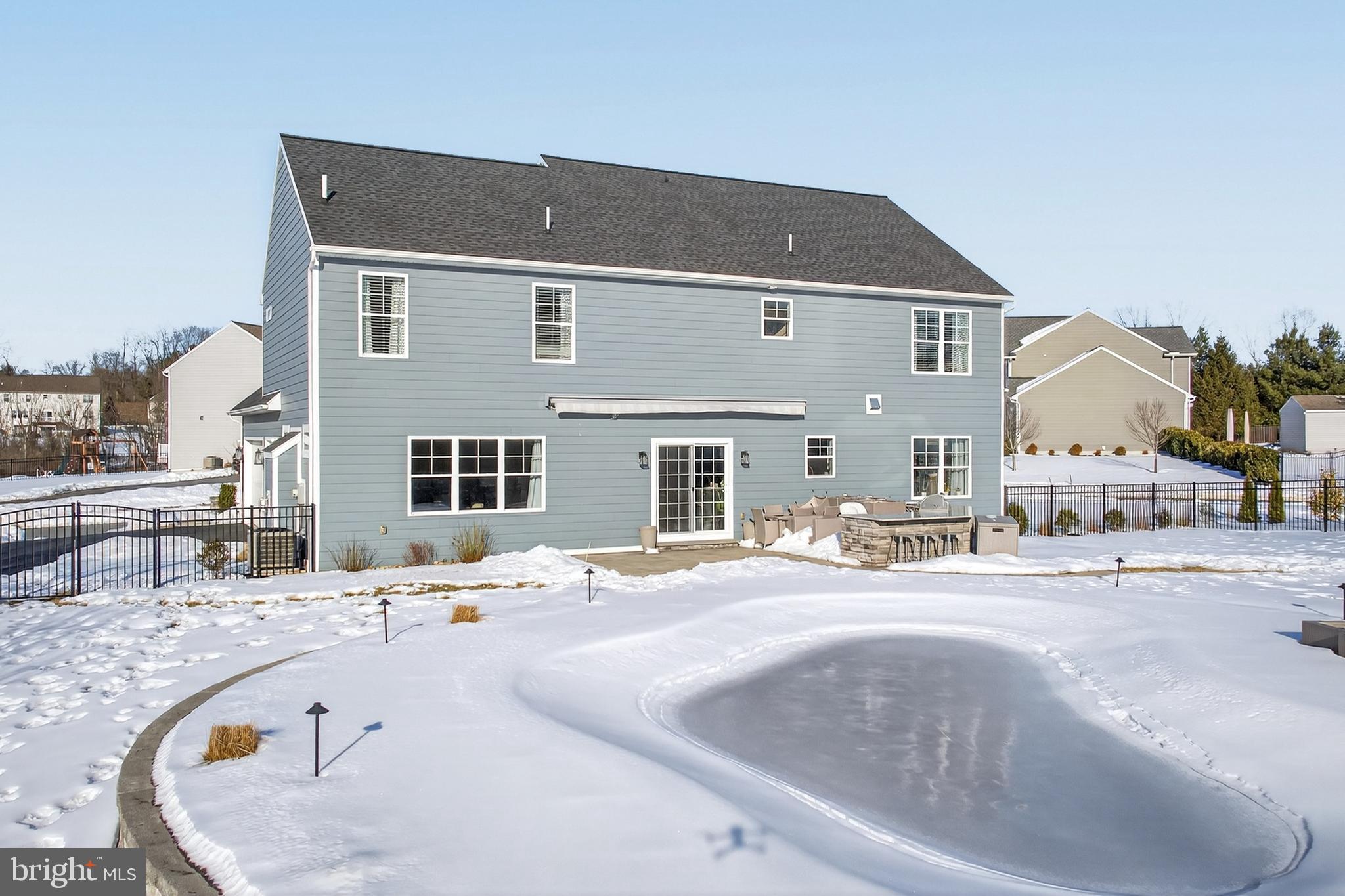 WILSHIRE ESTATES - Residential