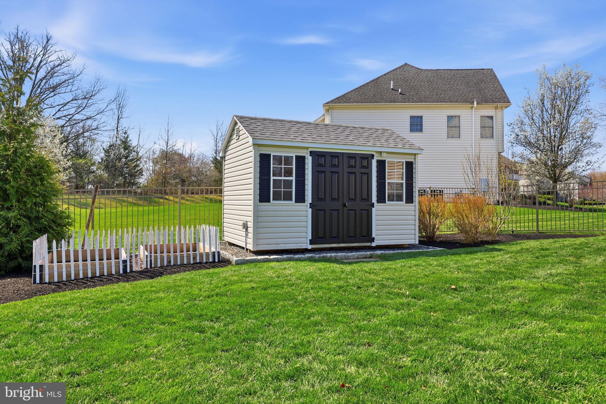 FOXHALL ESTATES - Residential