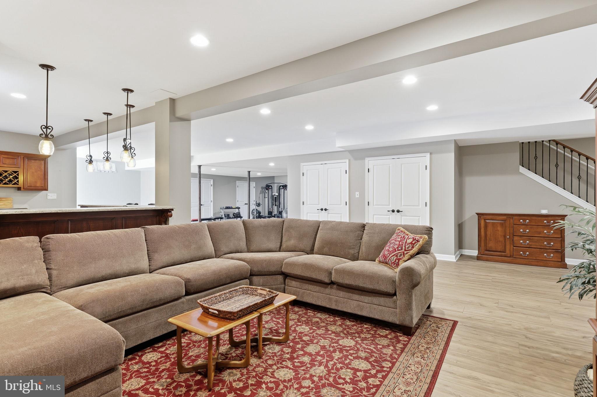 FOXHALL ESTATES - Residential